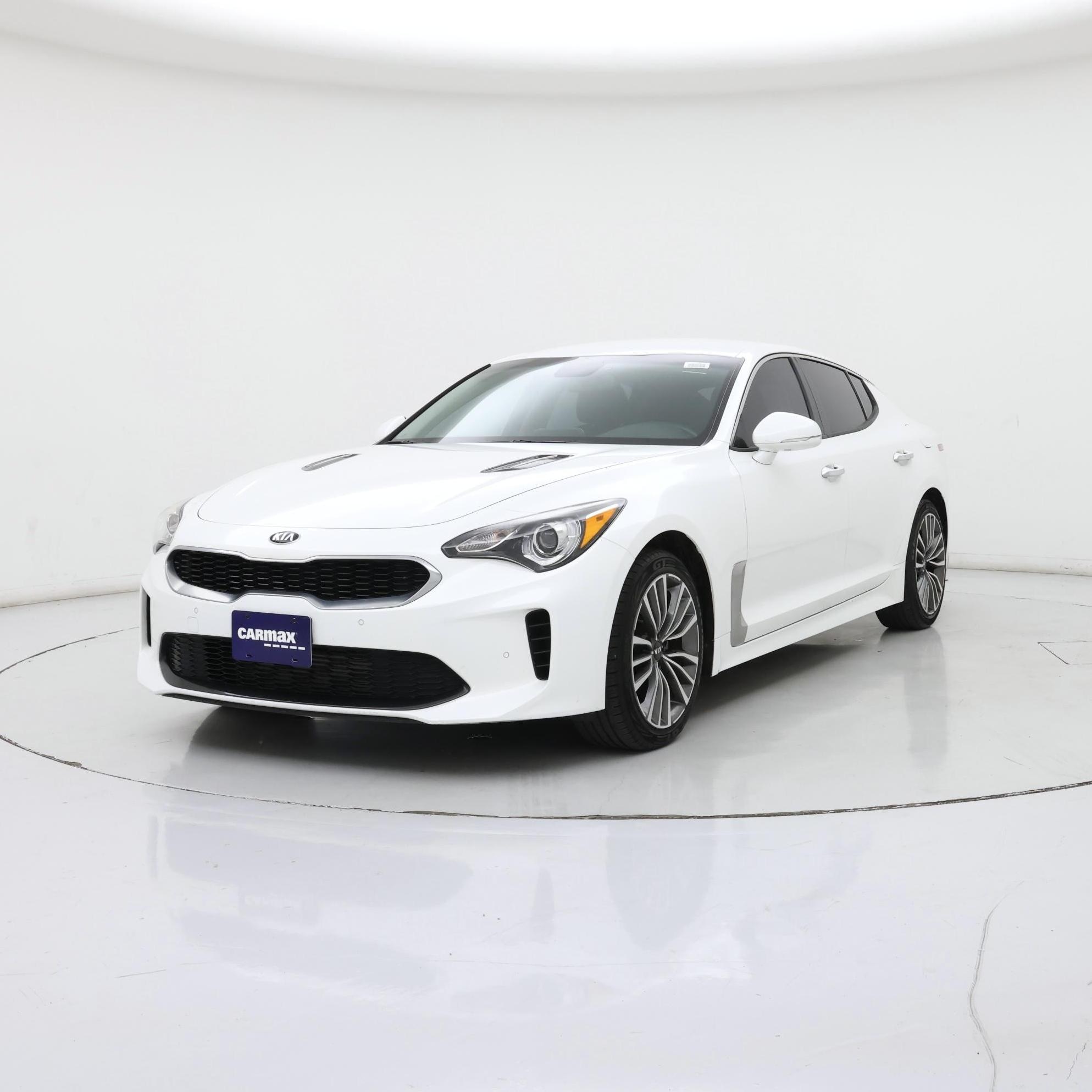 Thumbnail: 2019 Kia Stinger - 4