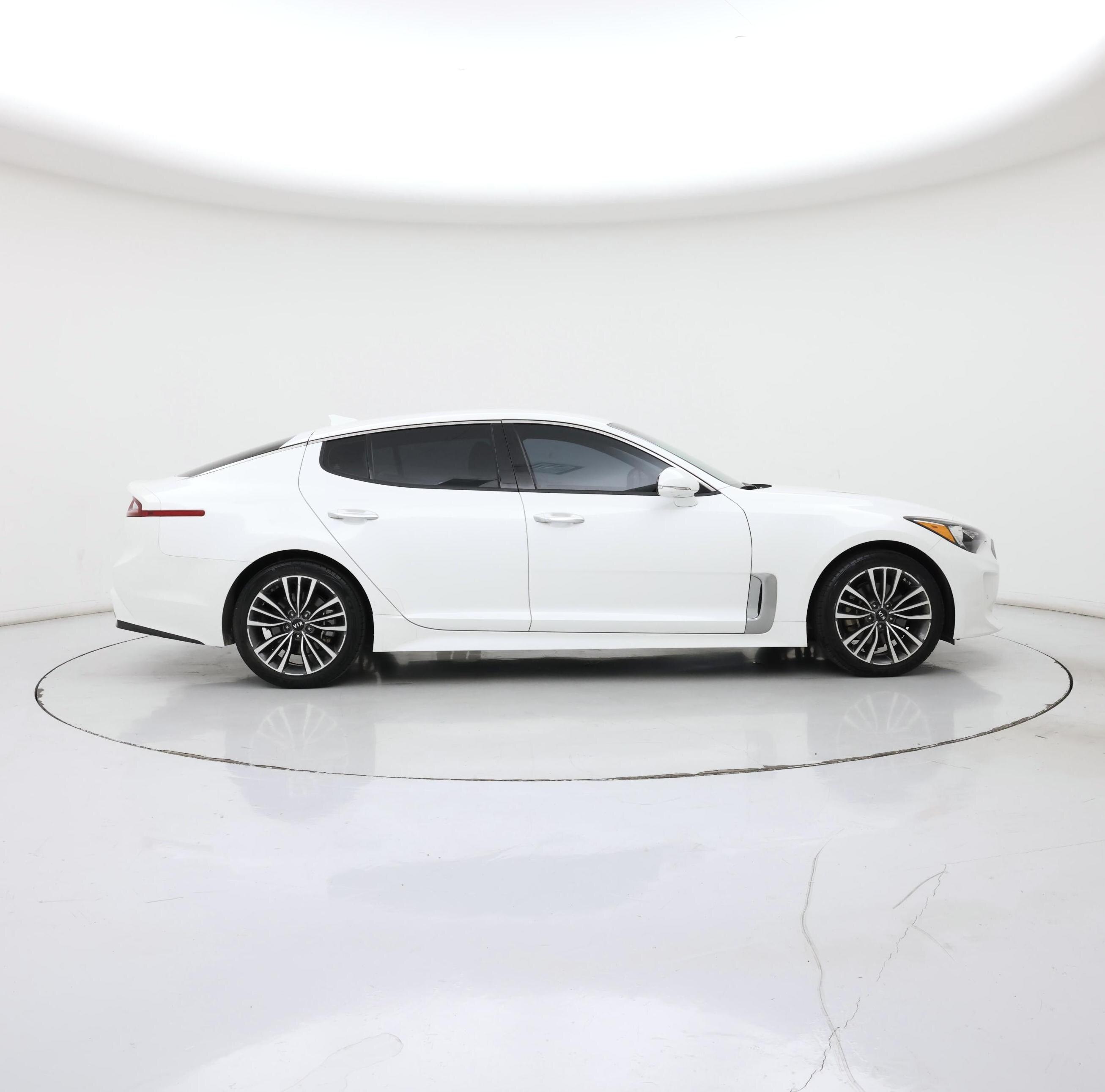 Thumbnail: 2019 Kia Stinger - 7