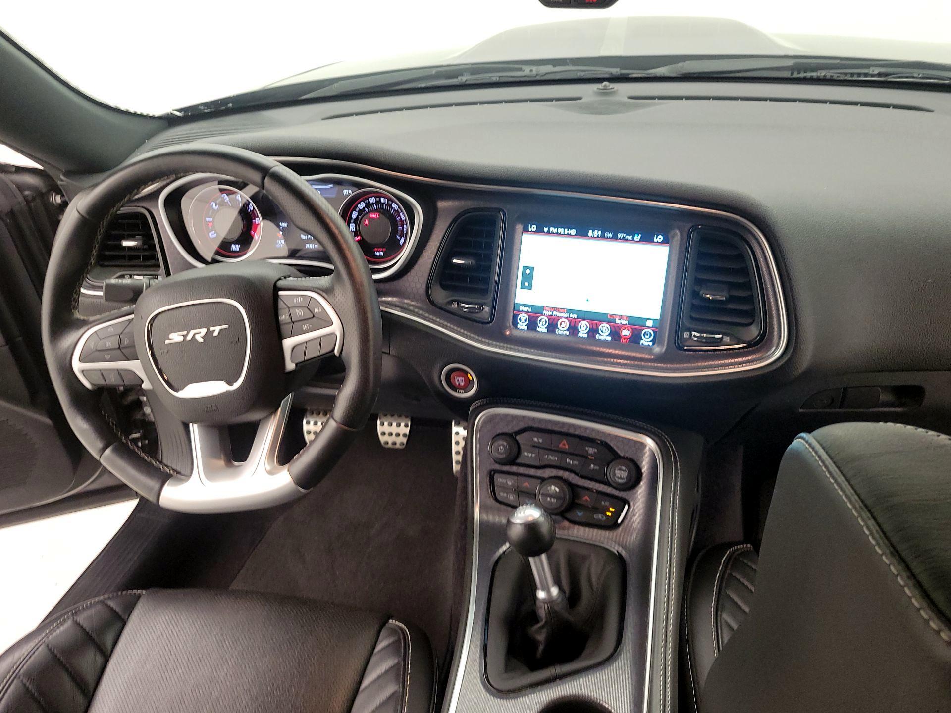 Thumbnail: 2017 Dodge Challenger - 9
