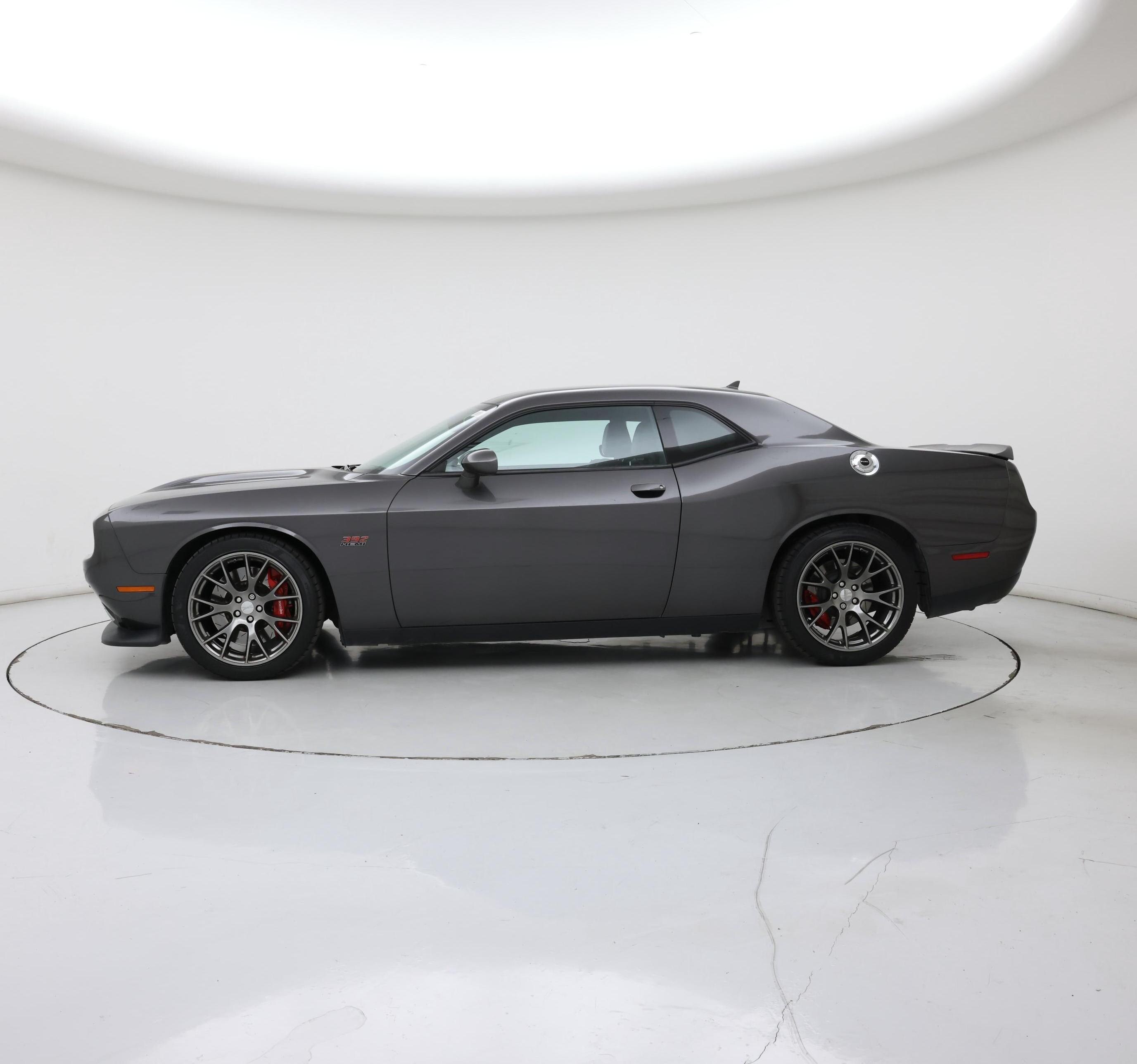 Thumbnail: 2017 Dodge Challenger - 3
