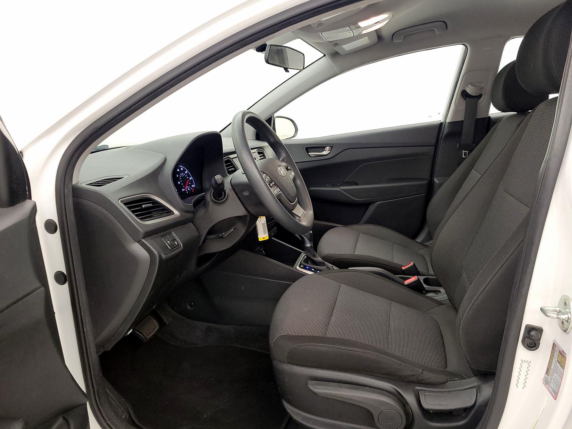 Thumbnail: 2019 Hyundai Accent - 11