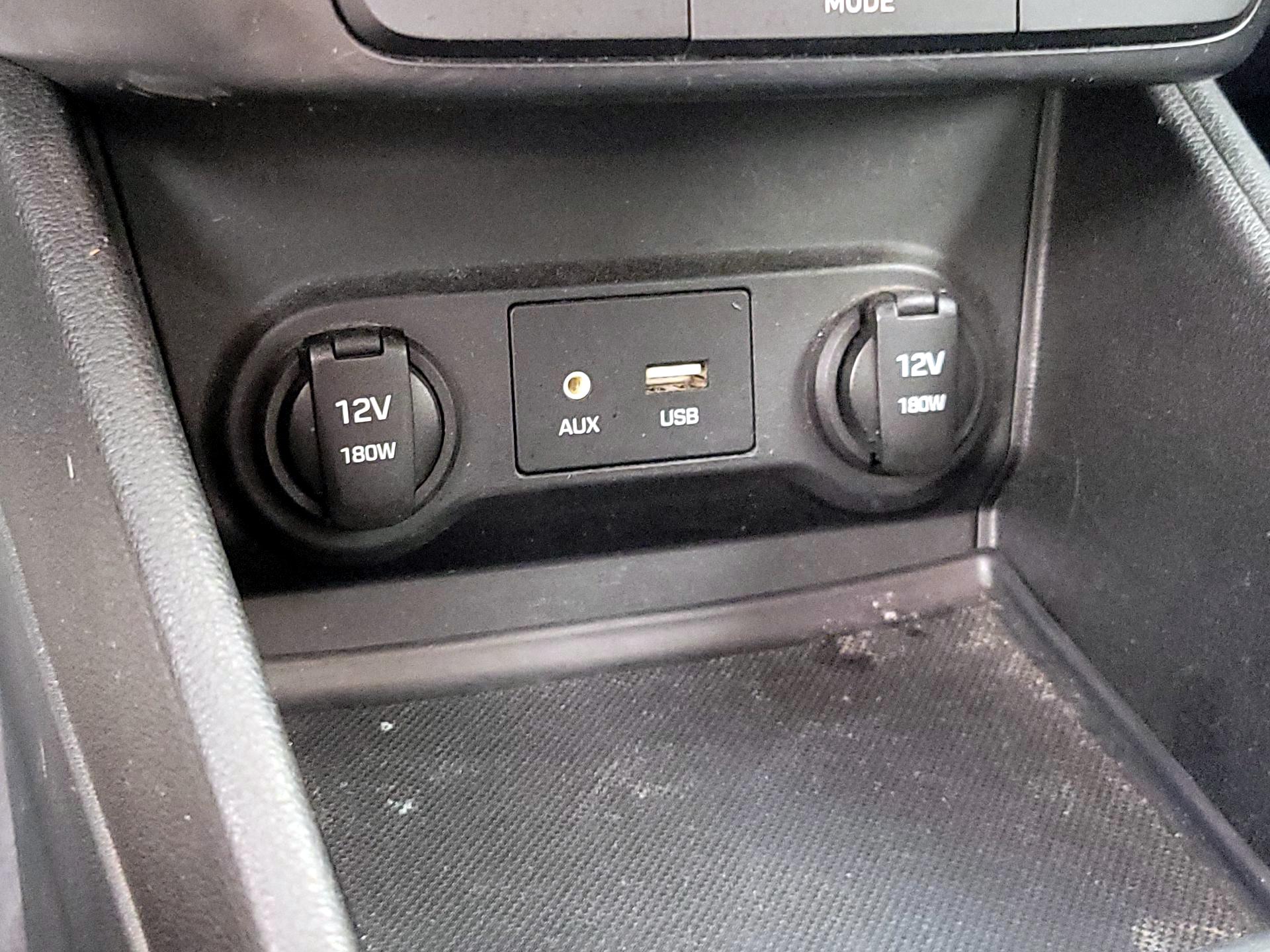 Thumbnail: 2019 Hyundai Accent - 18