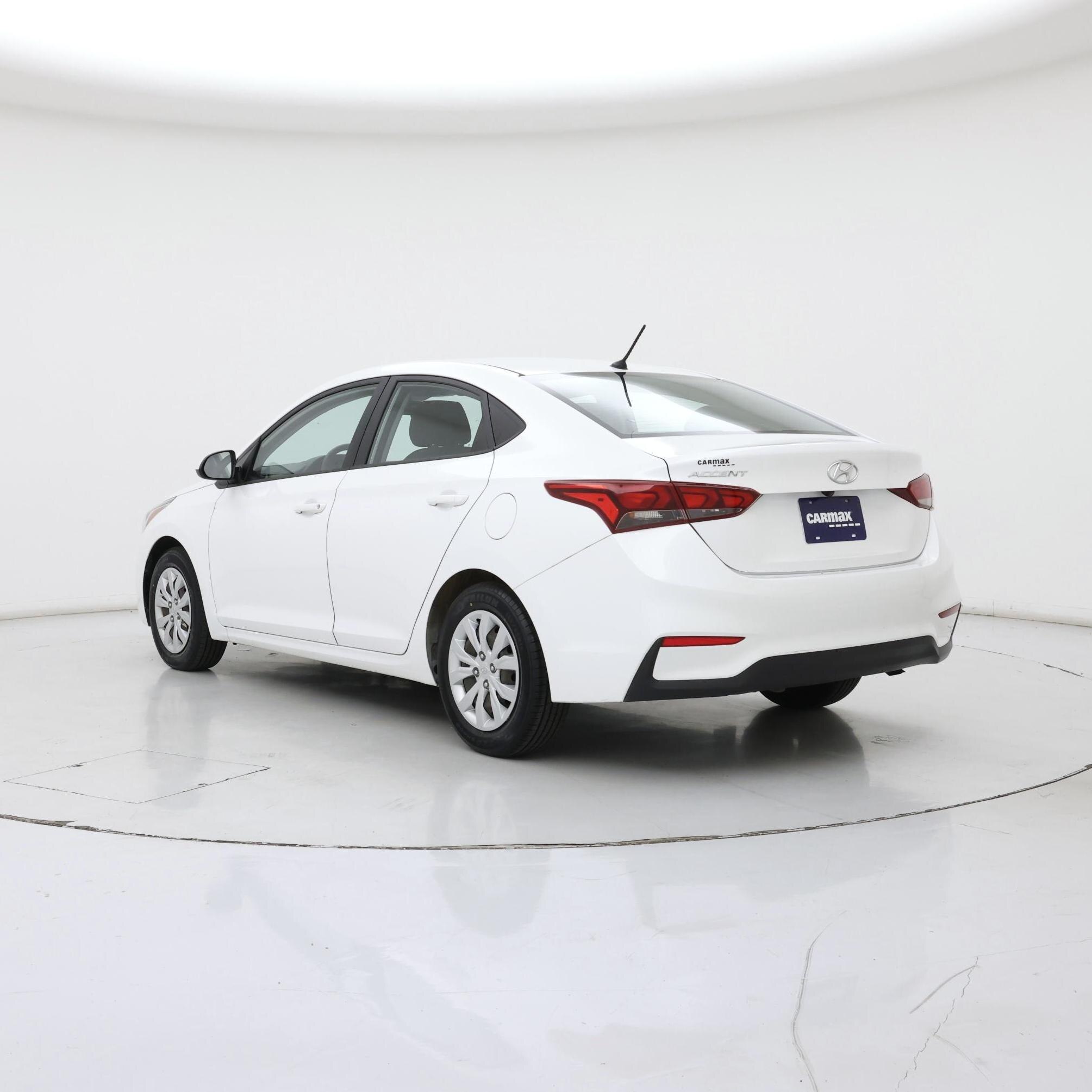 Thumbnail: 2019 Hyundai Accent - 2