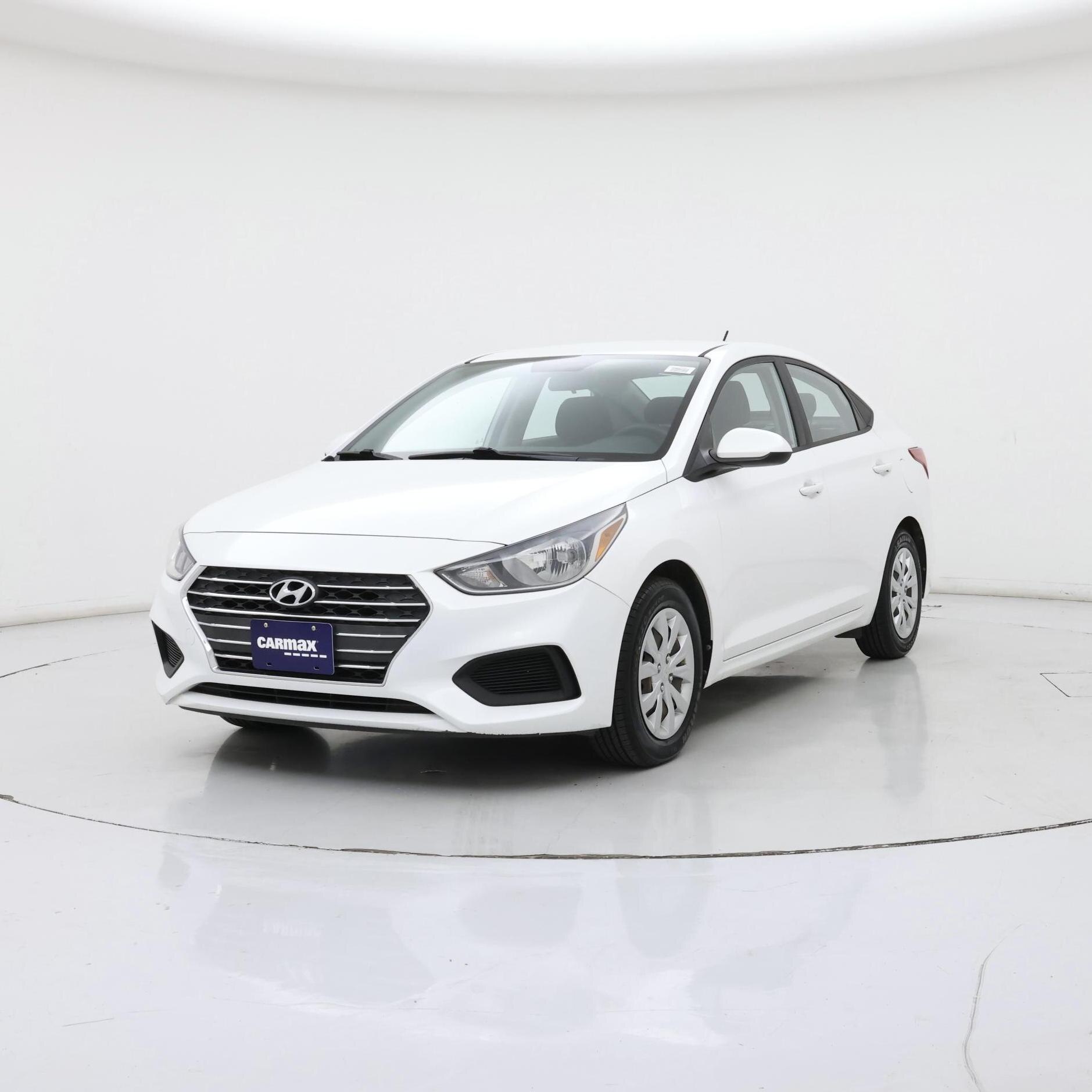 Thumbnail: 2019 Hyundai Accent - 4