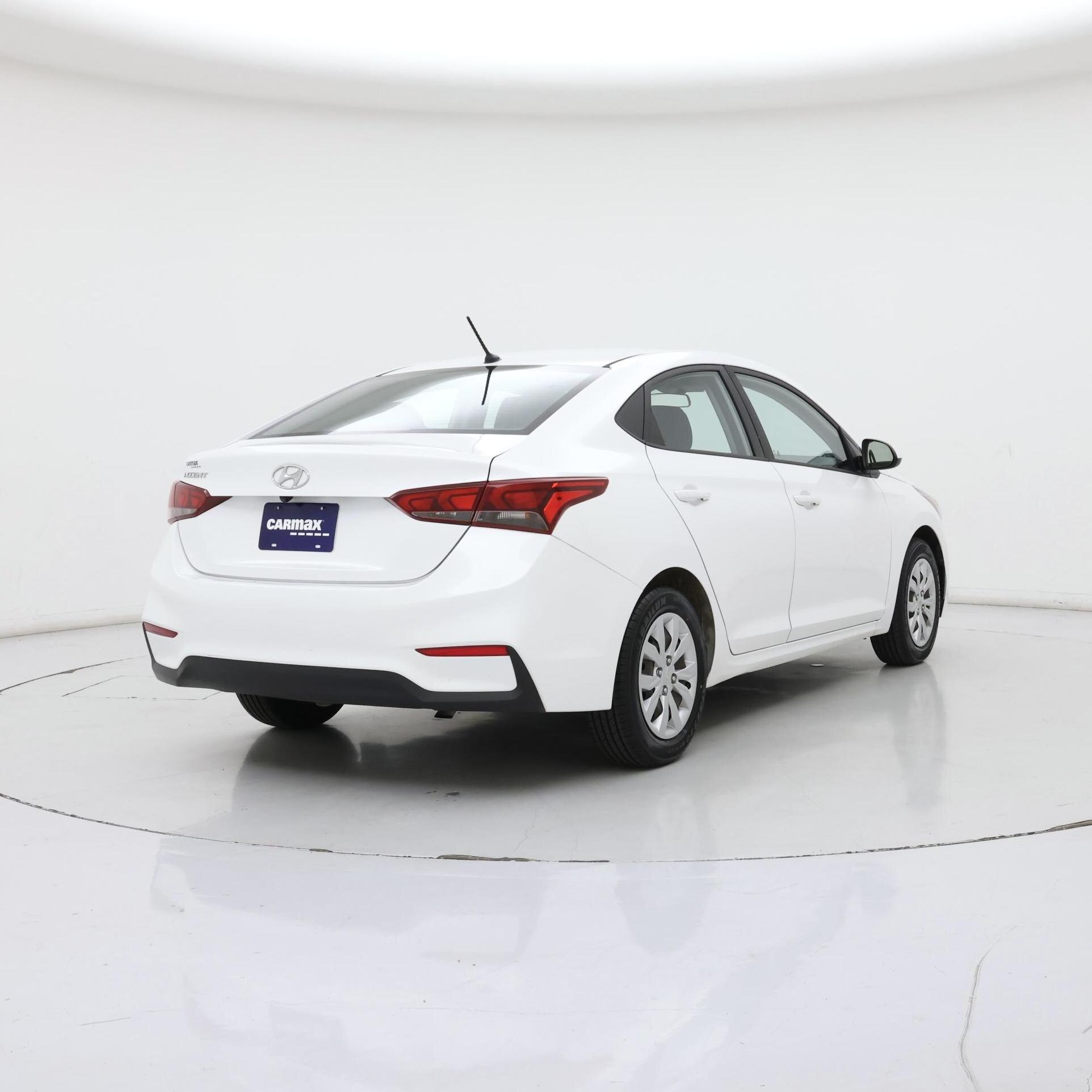Thumbnail: 2019 Hyundai Accent - 8