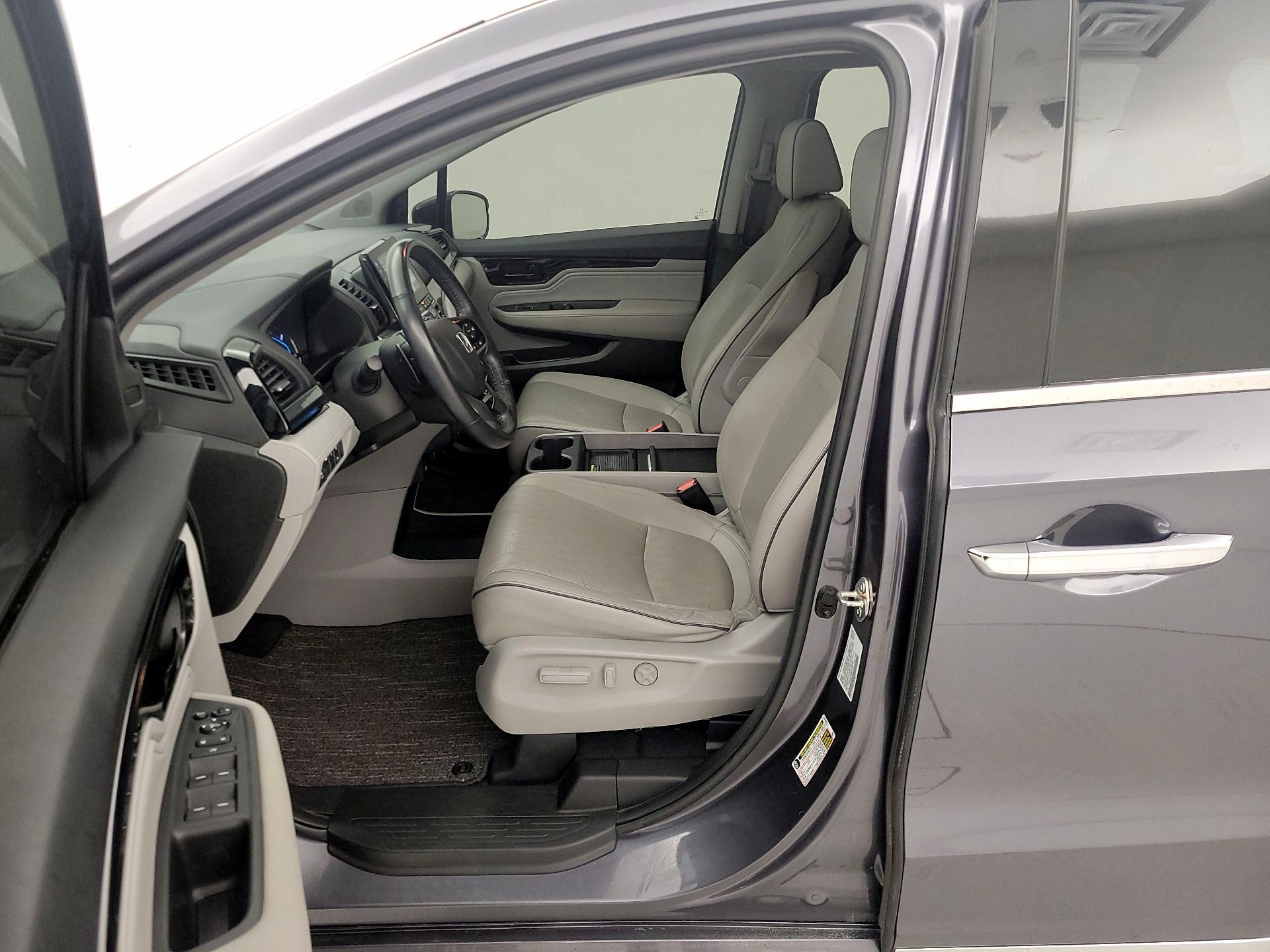 Thumbnail: 2021 Honda Odyssey - 11