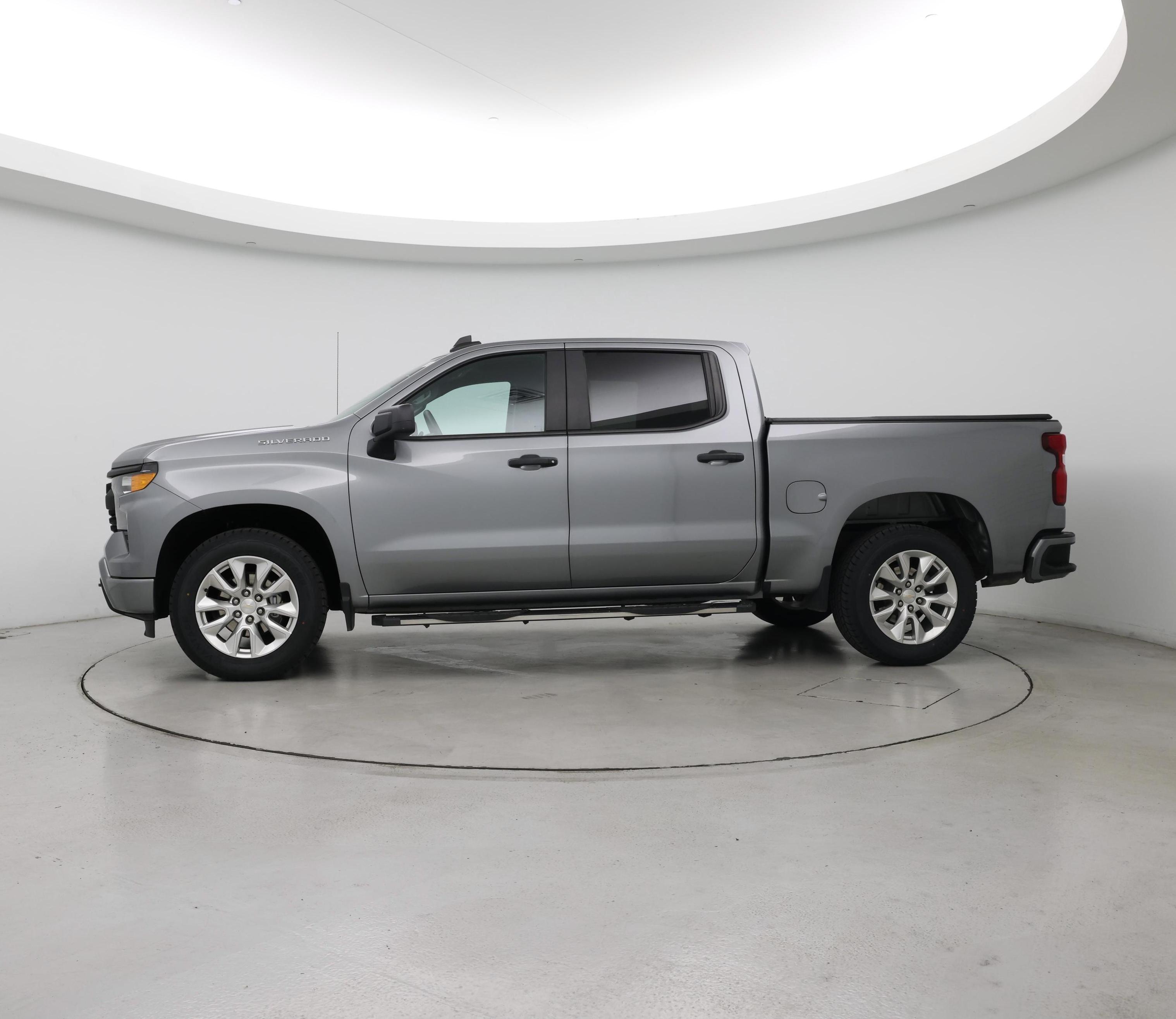 Thumbnail: 2023 Chevrolet Silverado 1500 - 3