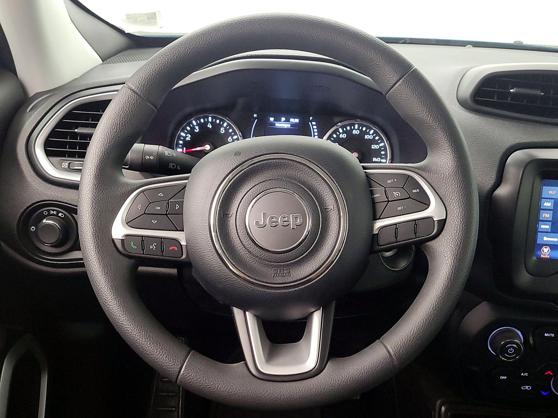 Thumbnail: 2021 Jeep Renegade - 10