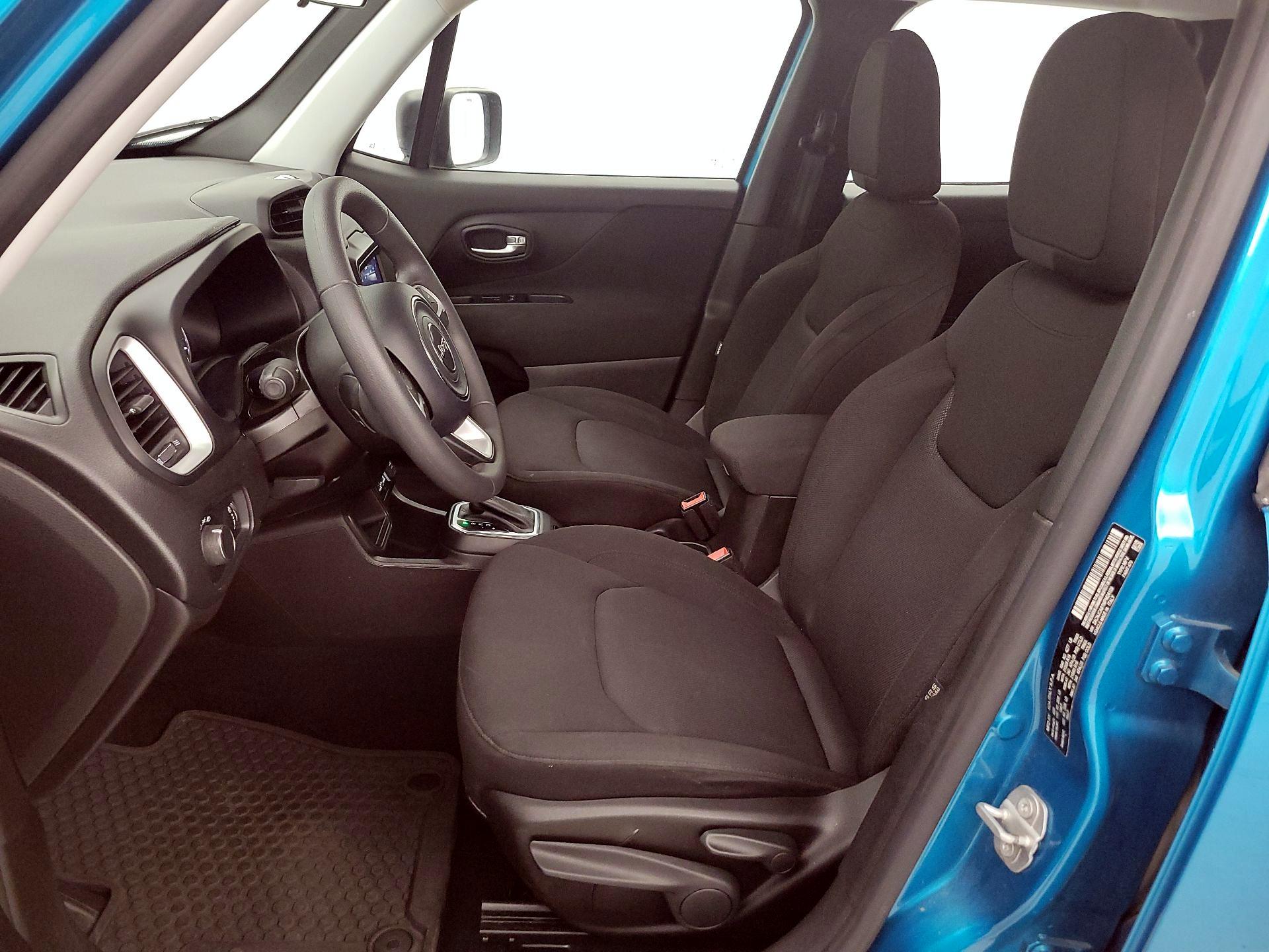 Thumbnail: 2021 Jeep Renegade - 11