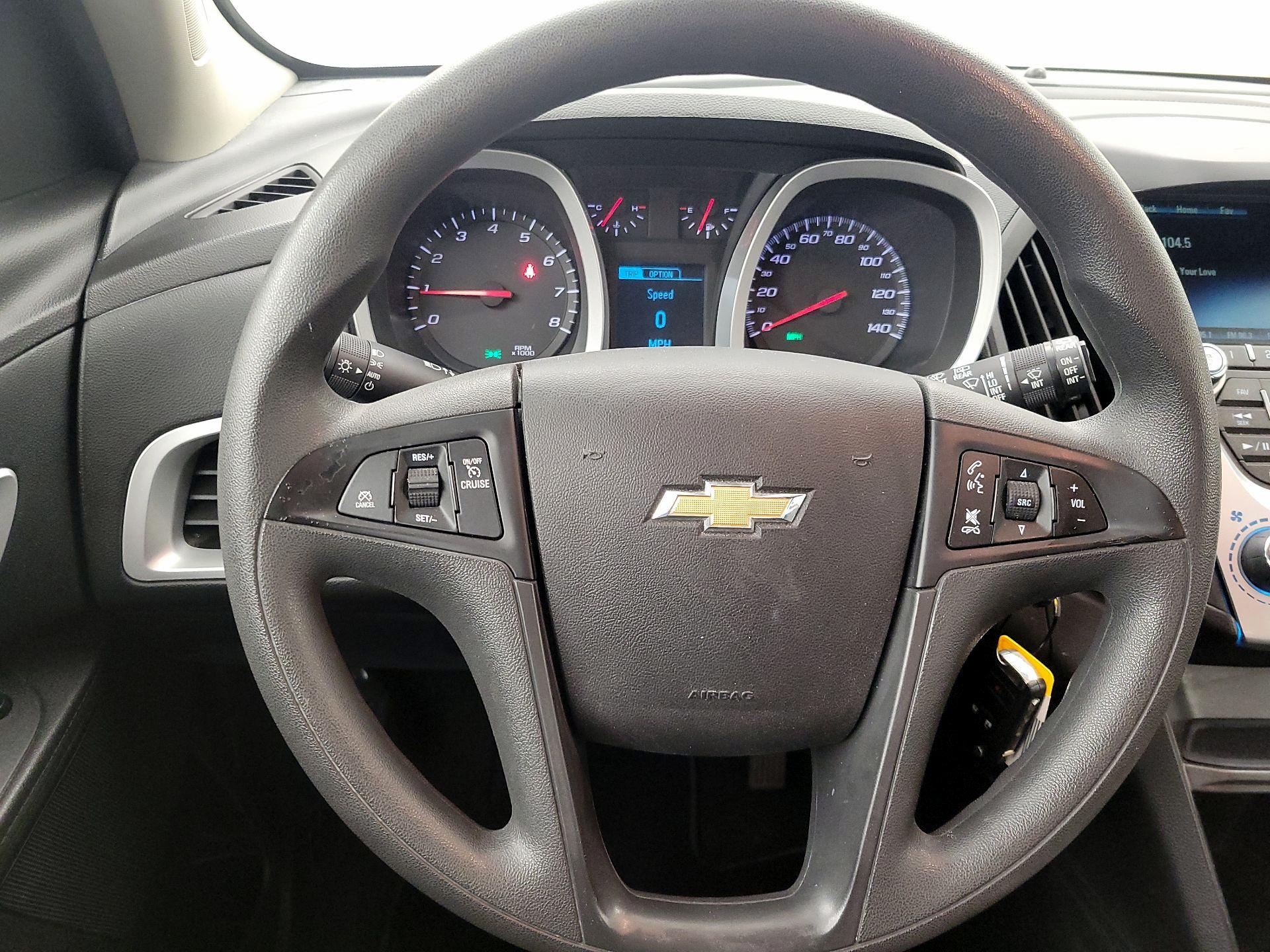 Thumbnail: 2017 Chevrolet Equinox - 10