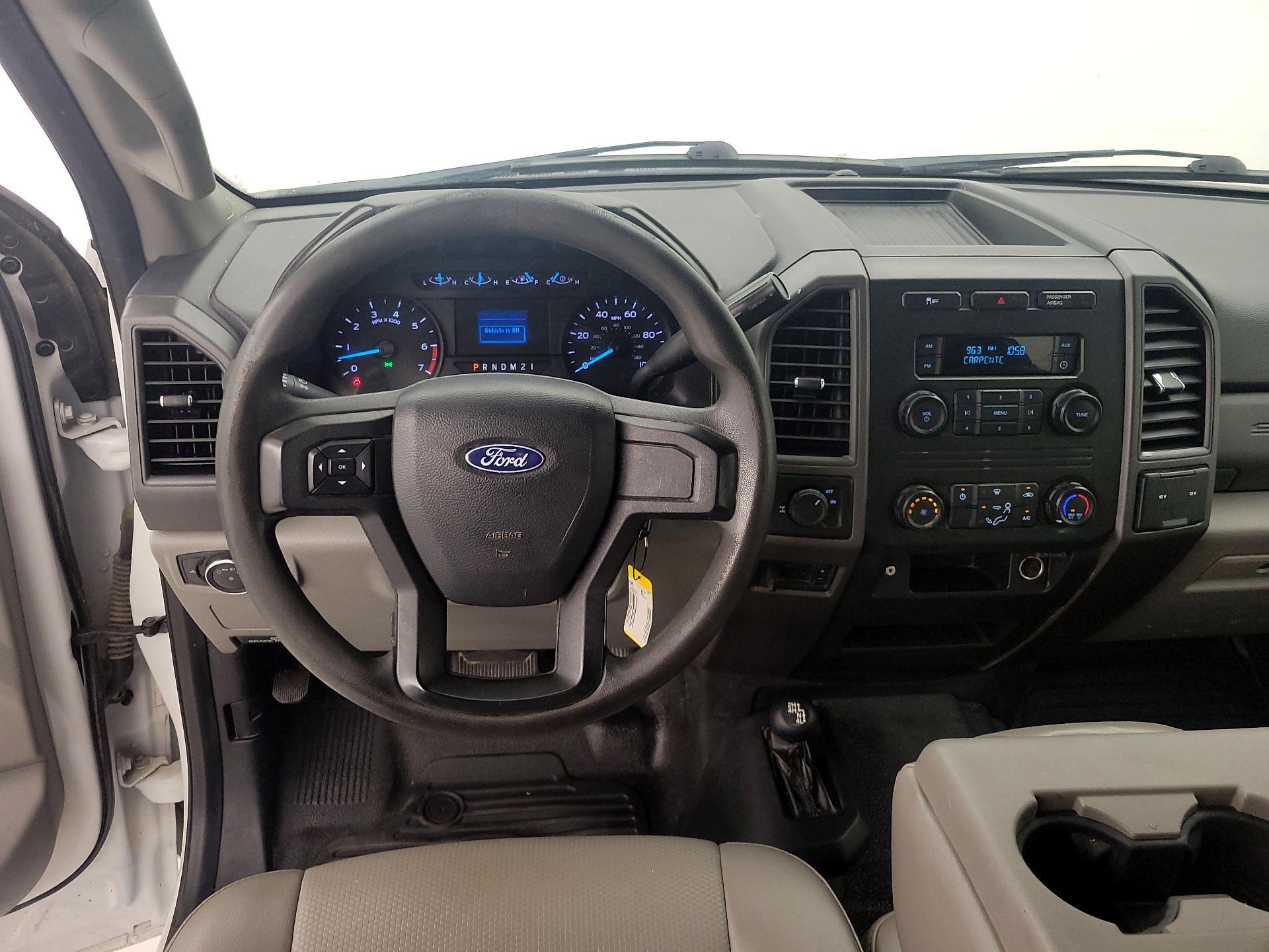 Thumbnail: 2019 Ford F-250 - 10