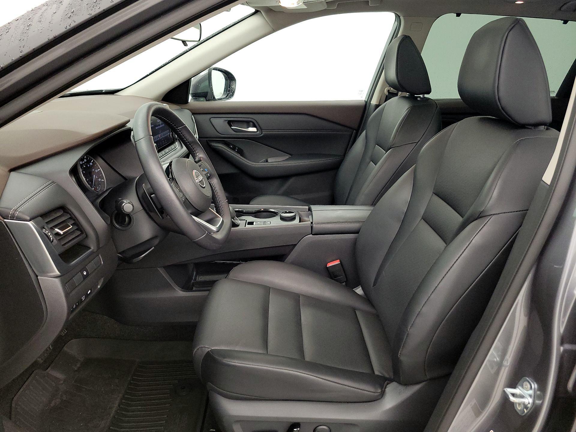 Thumbnail: 2023 Nissan Rogue - 11