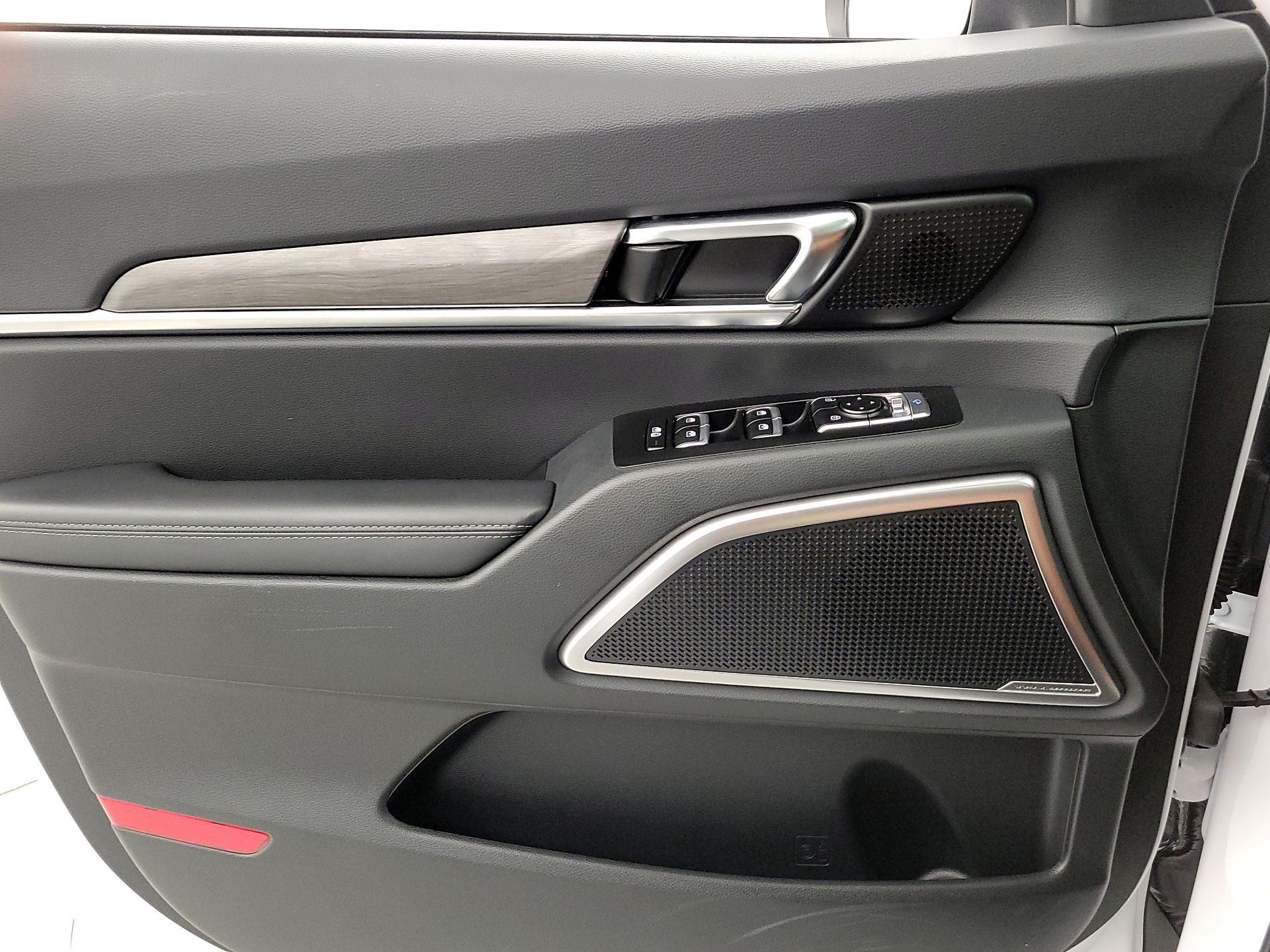 Thumbnail: 2025 Kia Telluride - 12