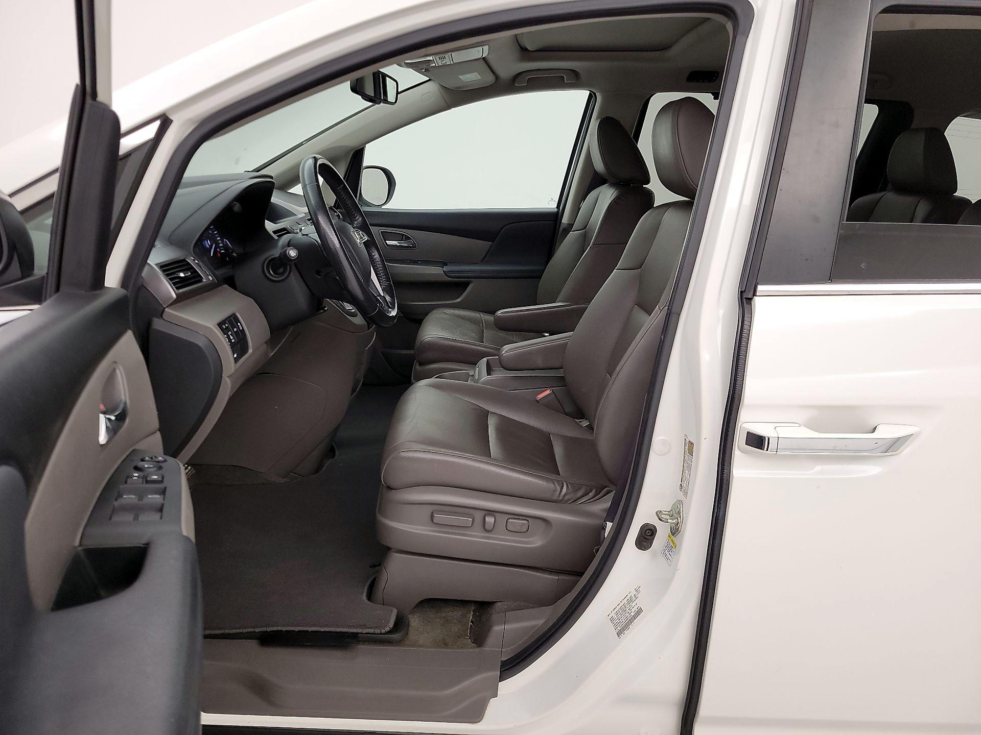 Thumbnail: 2017 Honda Odyssey - 11