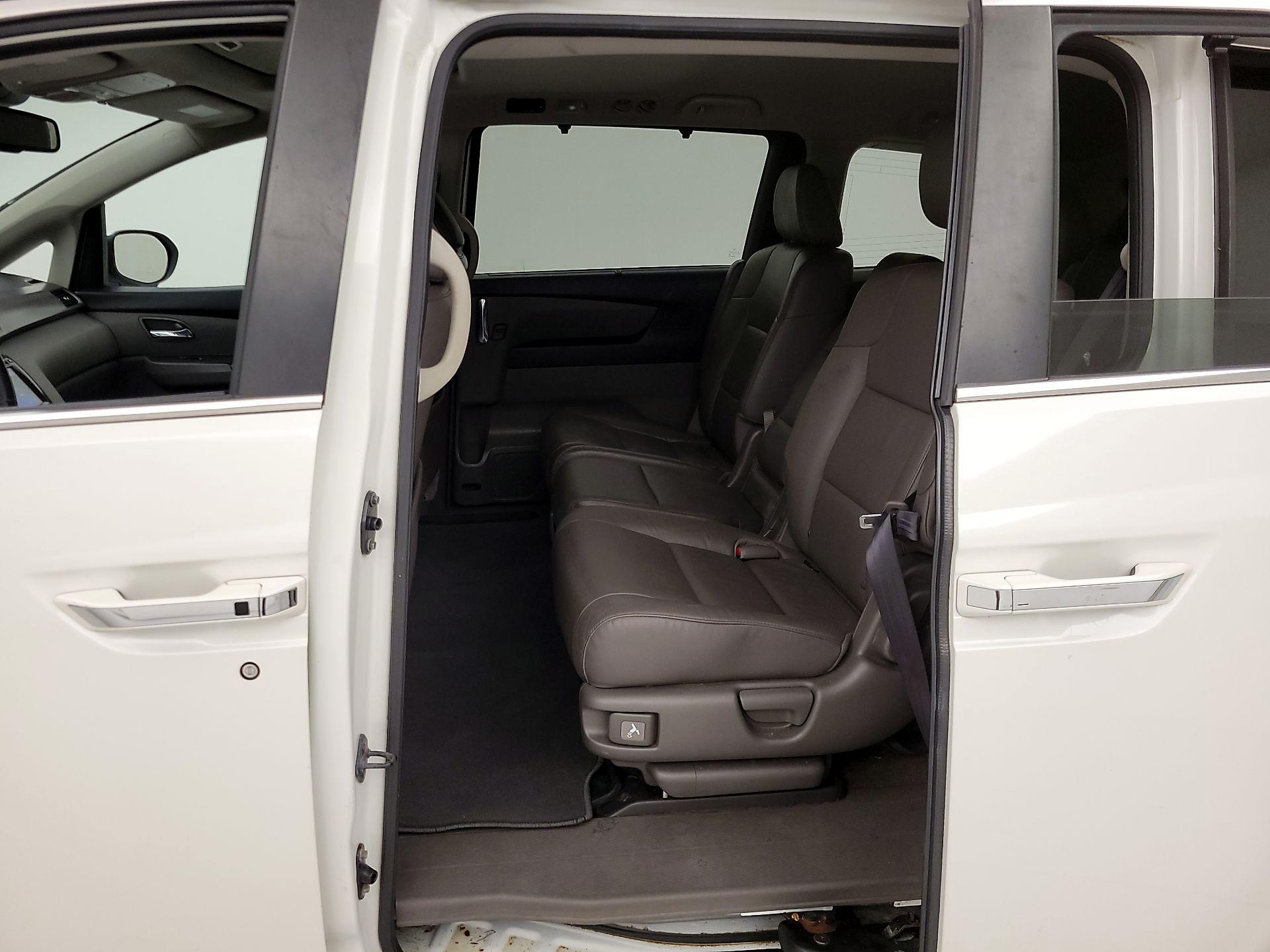 Thumbnail: 2017 Honda Odyssey - 20