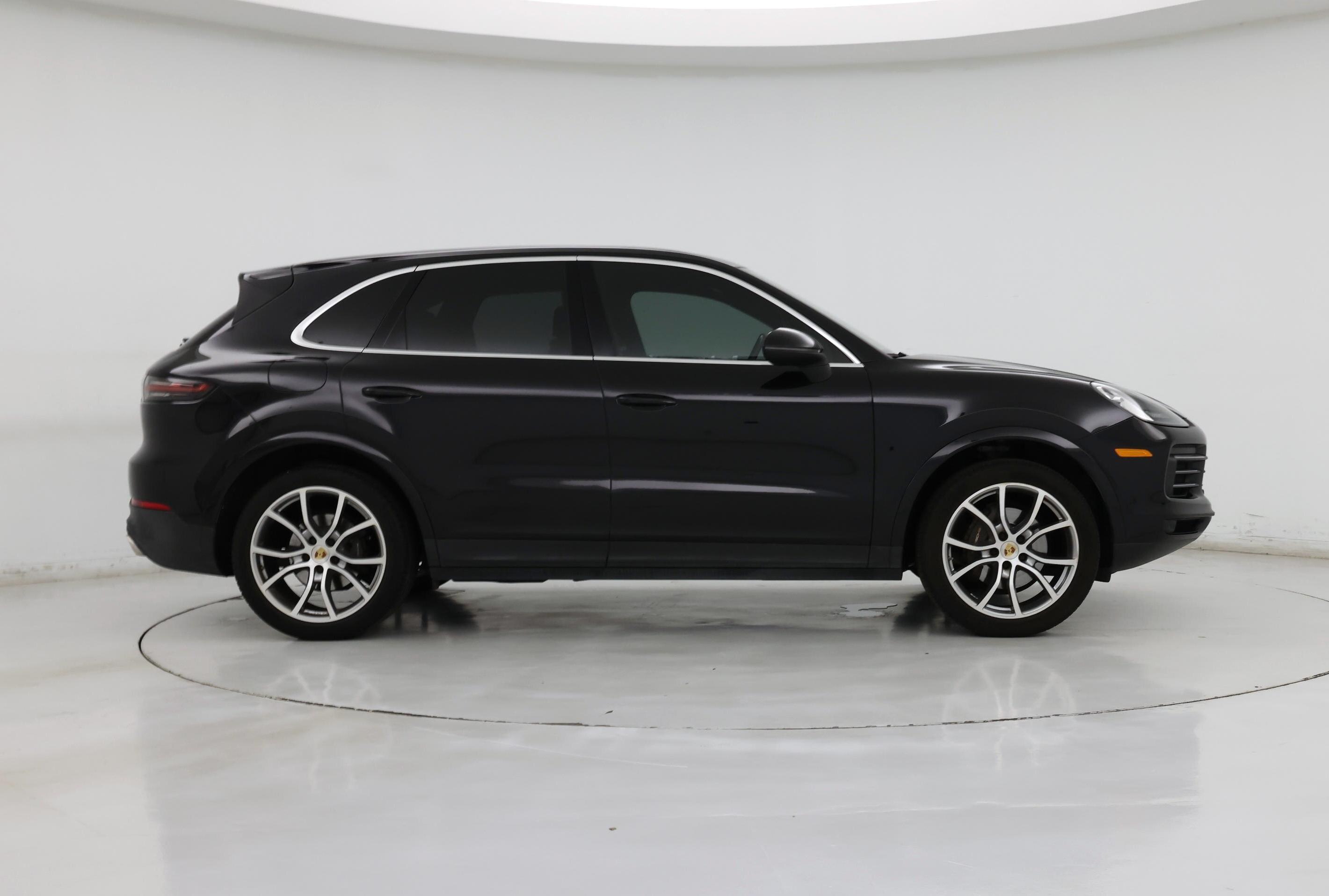Thumbnail: 2019 Porsche Cayenne - 7