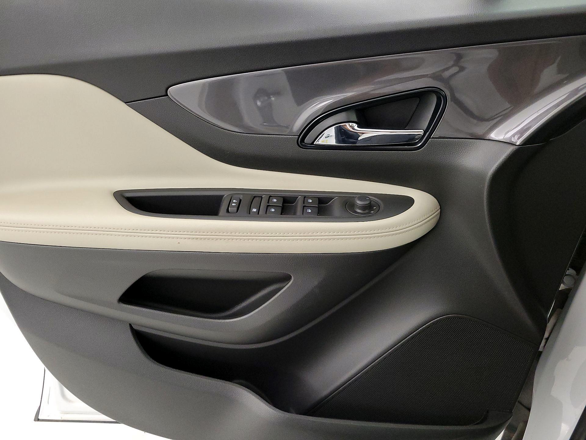 Thumbnail: 2020 Buick Encore - 12