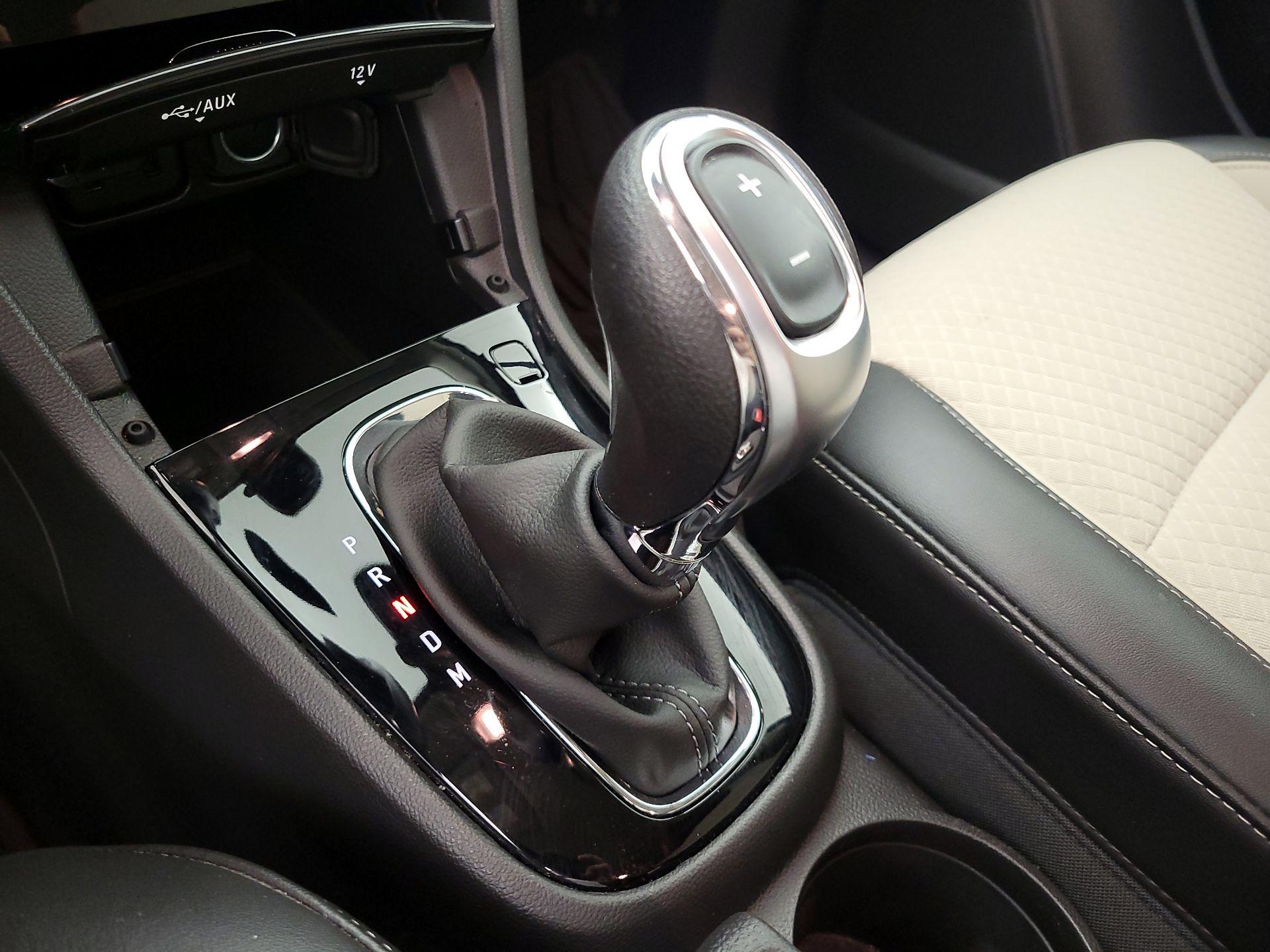 Thumbnail: 2020 Buick Encore - 17