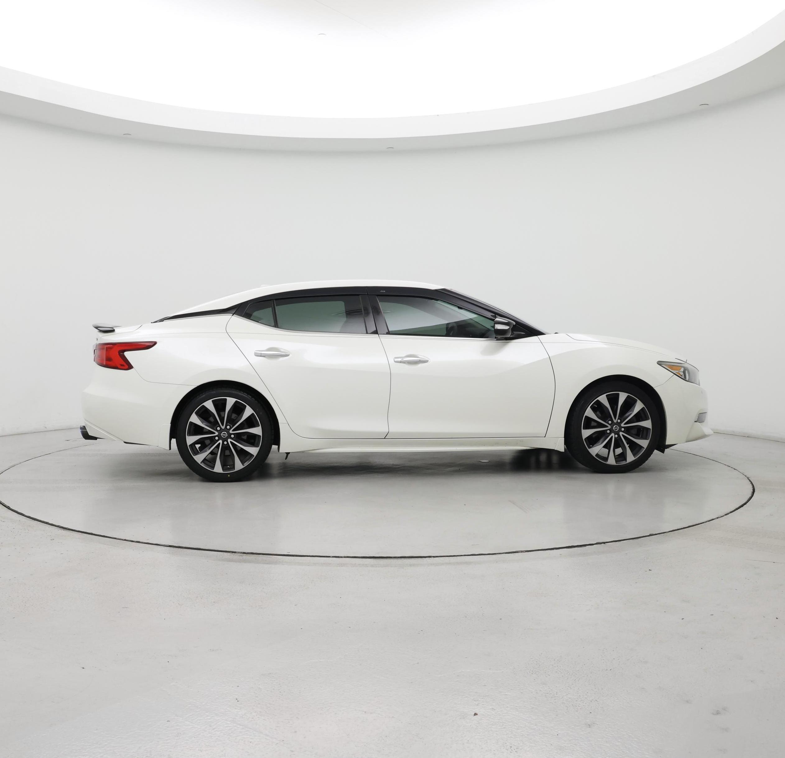 Thumbnail: 2016 Nissan Maxima - 7