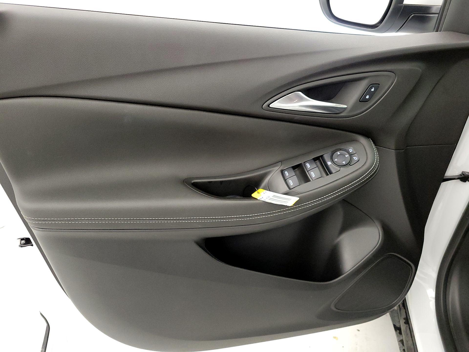 Thumbnail: 2025 Buick Encore GX - 12