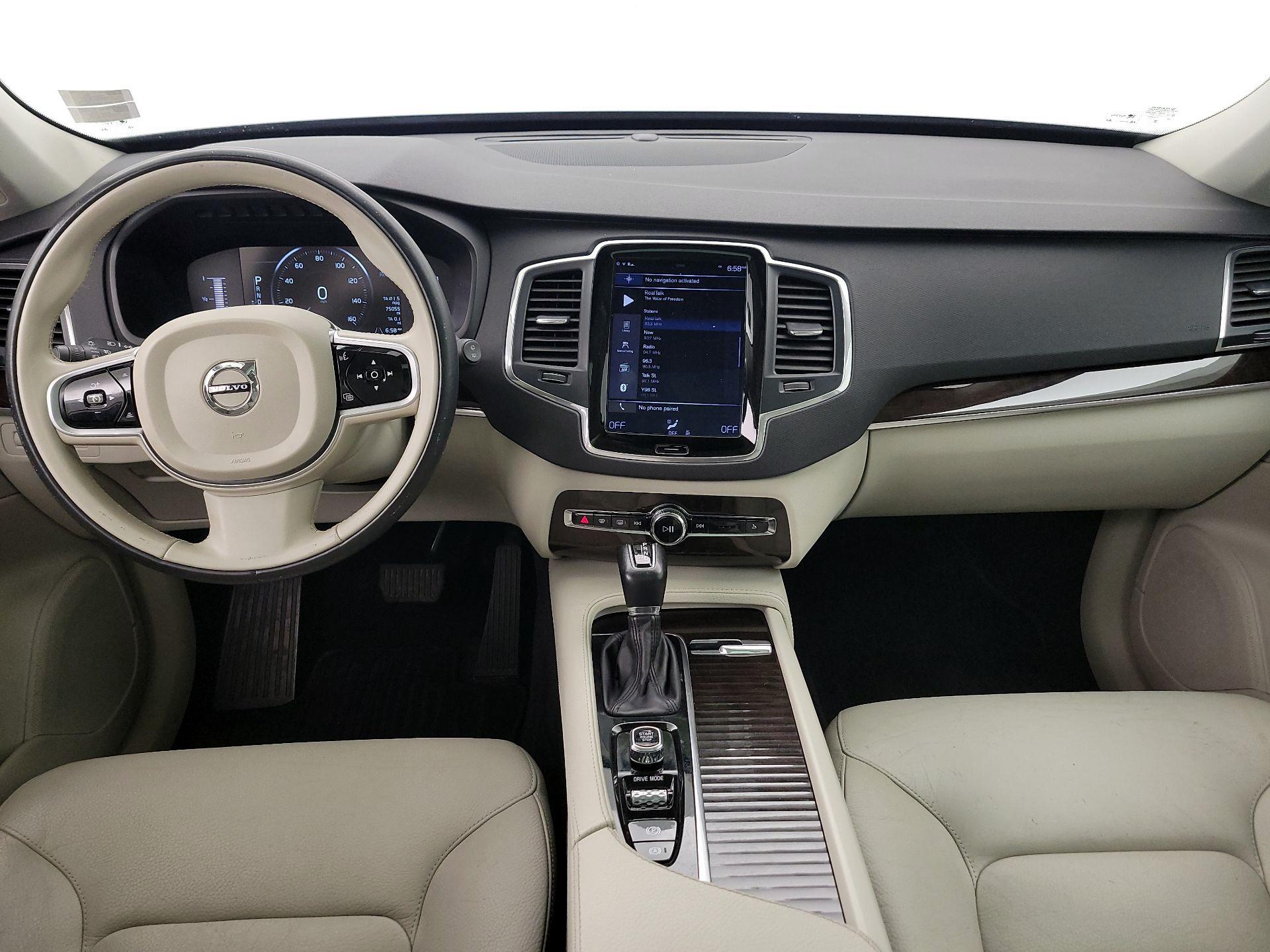 Thumbnail: 2019 Volvo XC90 - 9
