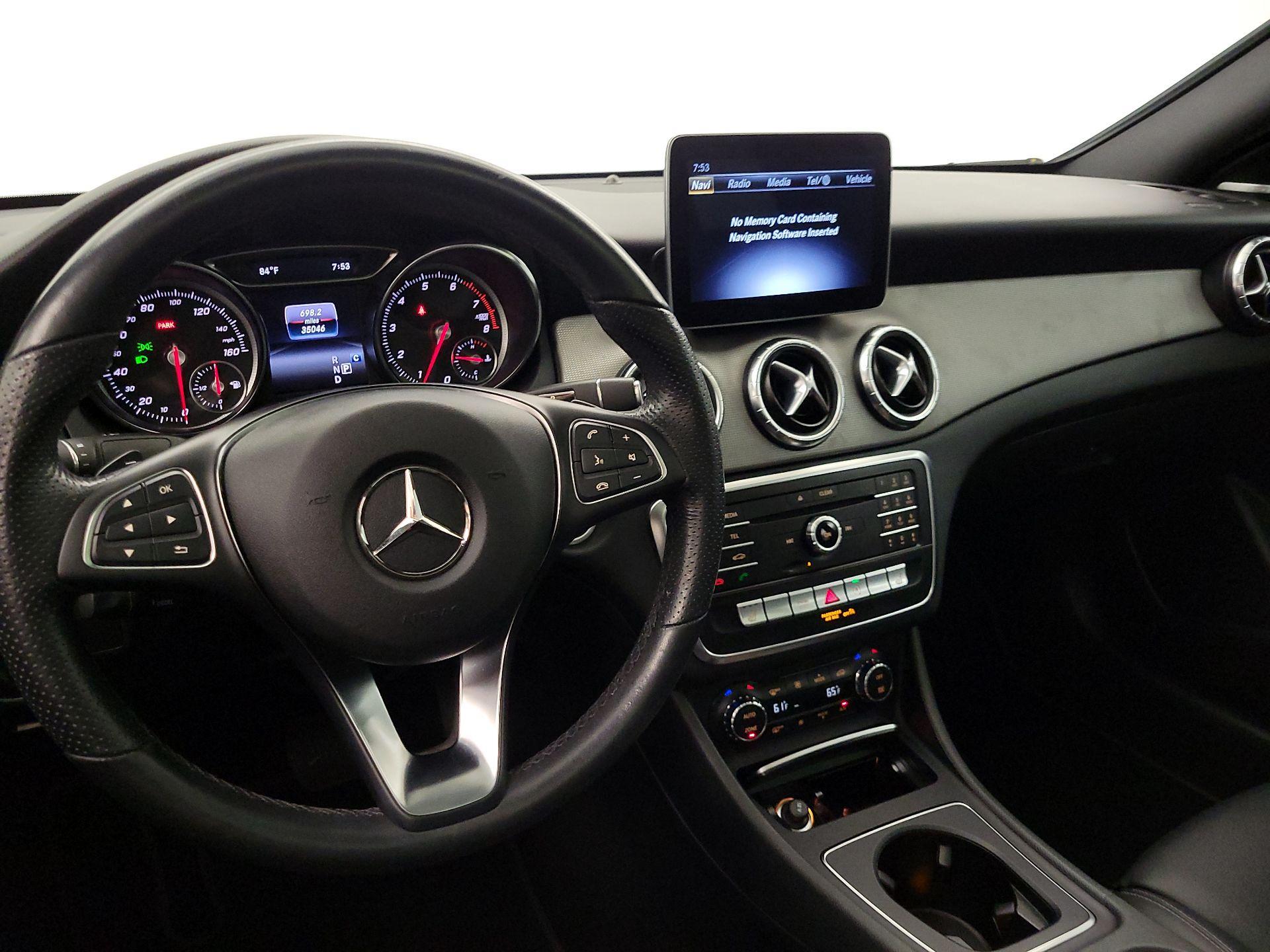 Thumbnail: 2019 Mercedes-Benz CLA - 9