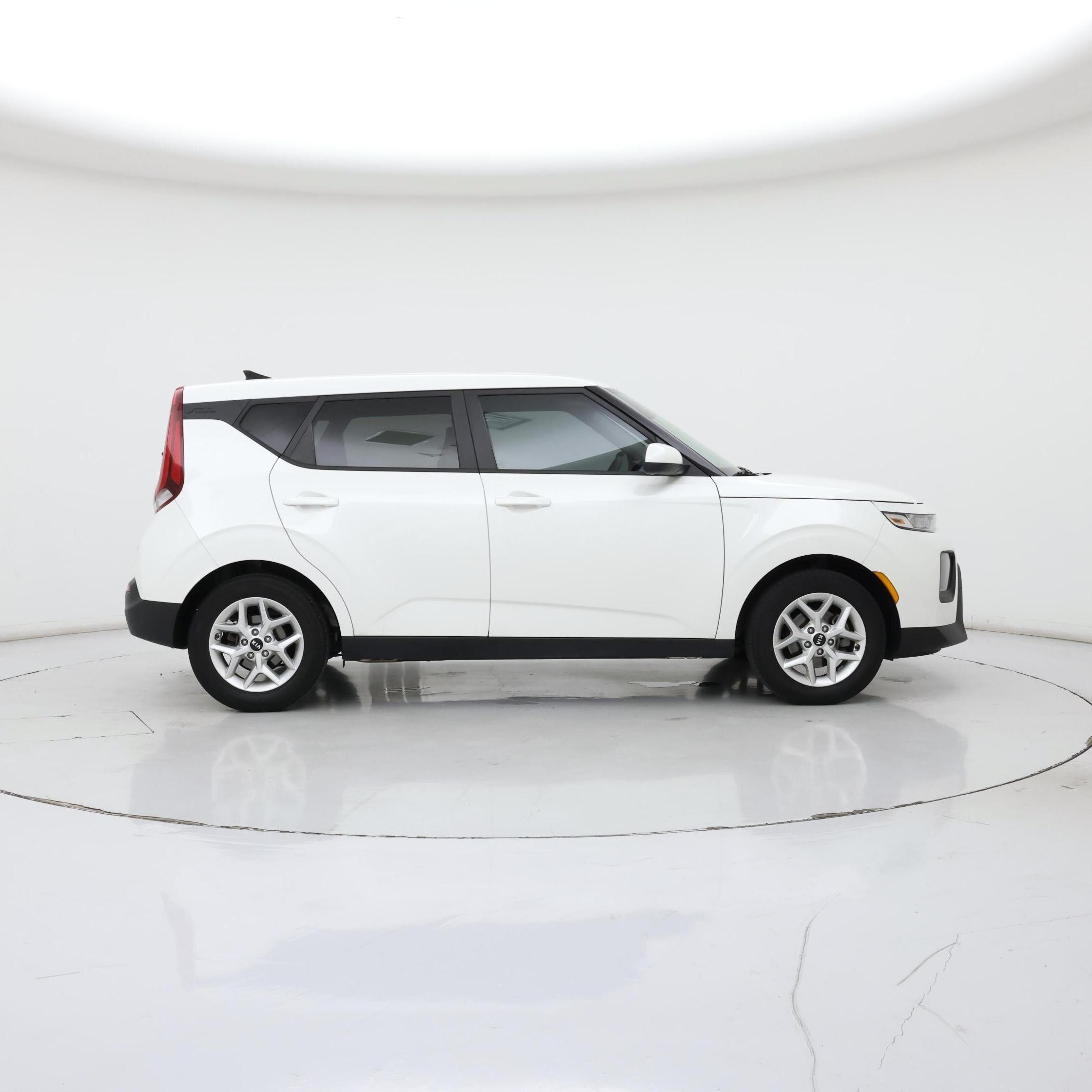 Thumbnail: 2020 Kia Soul - 7
