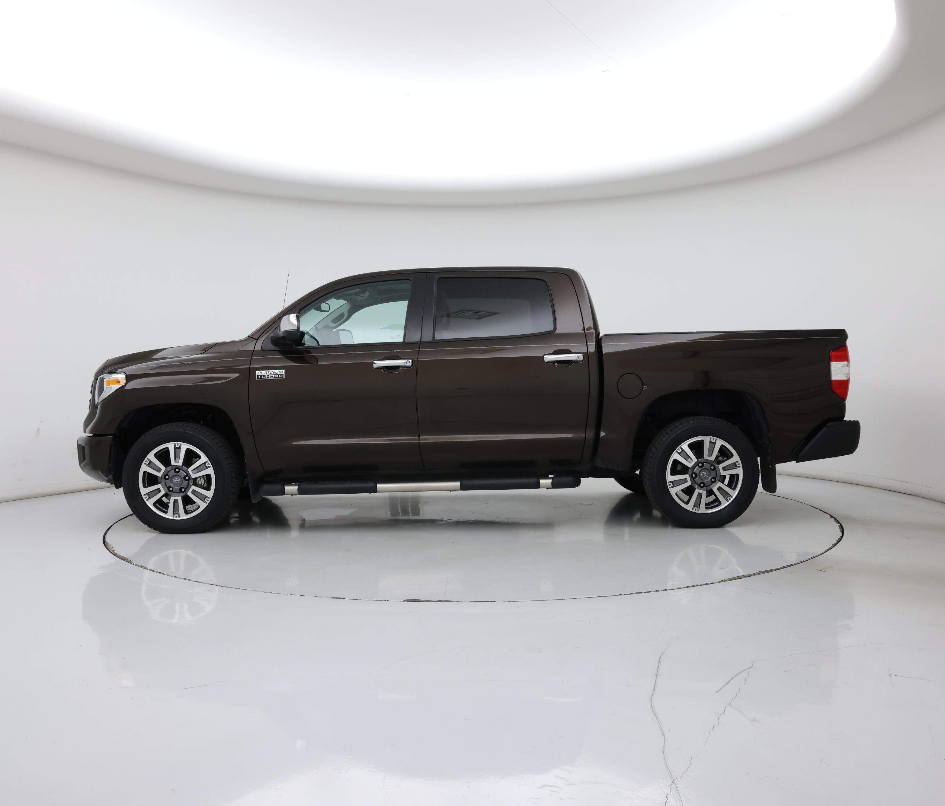 Thumbnail: 2019 Toyota Tundra - 3