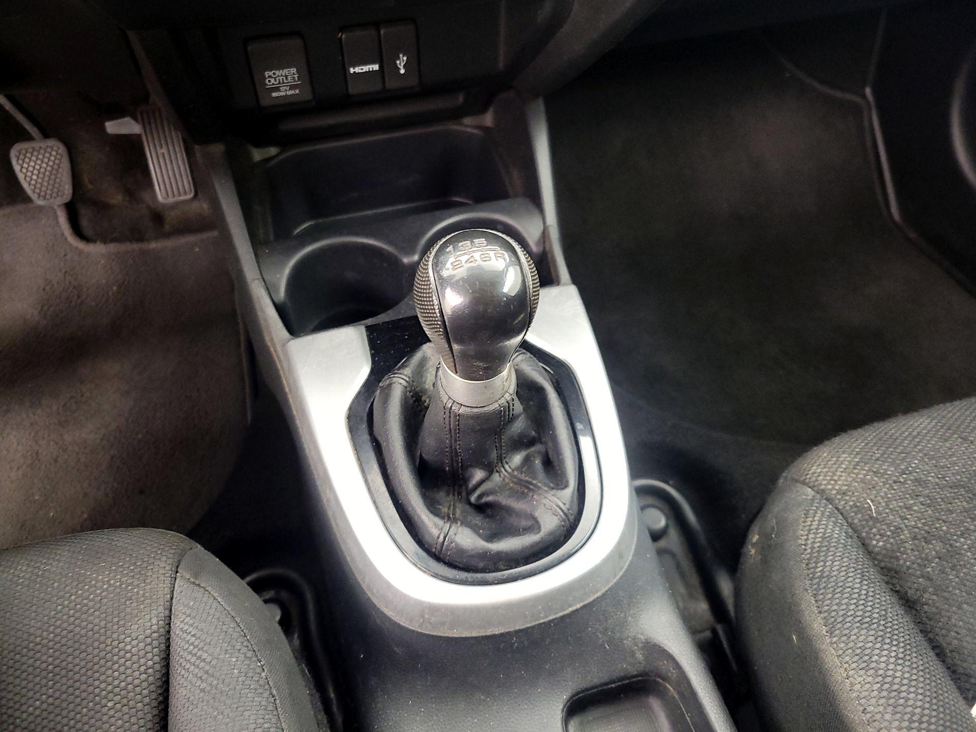 Thumbnail: 2015 Honda Fit - 17
