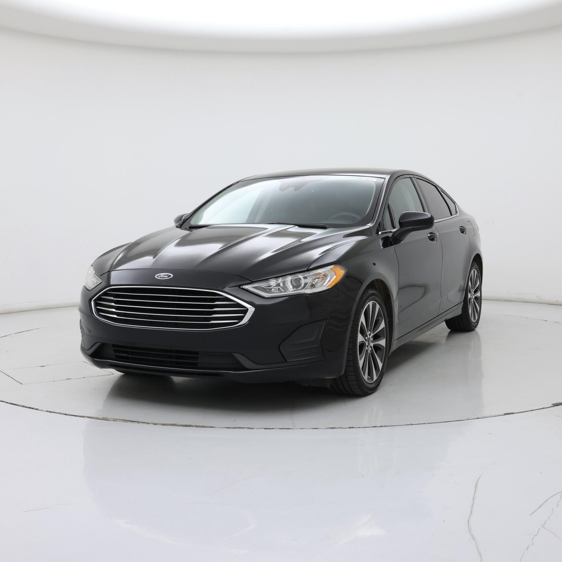 Thumbnail: 2019 Ford Fusion - 4