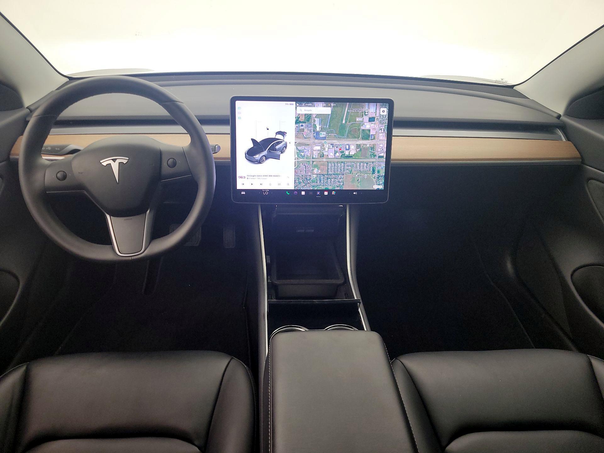 Thumbnail: 2020 Tesla Model 3 - 9