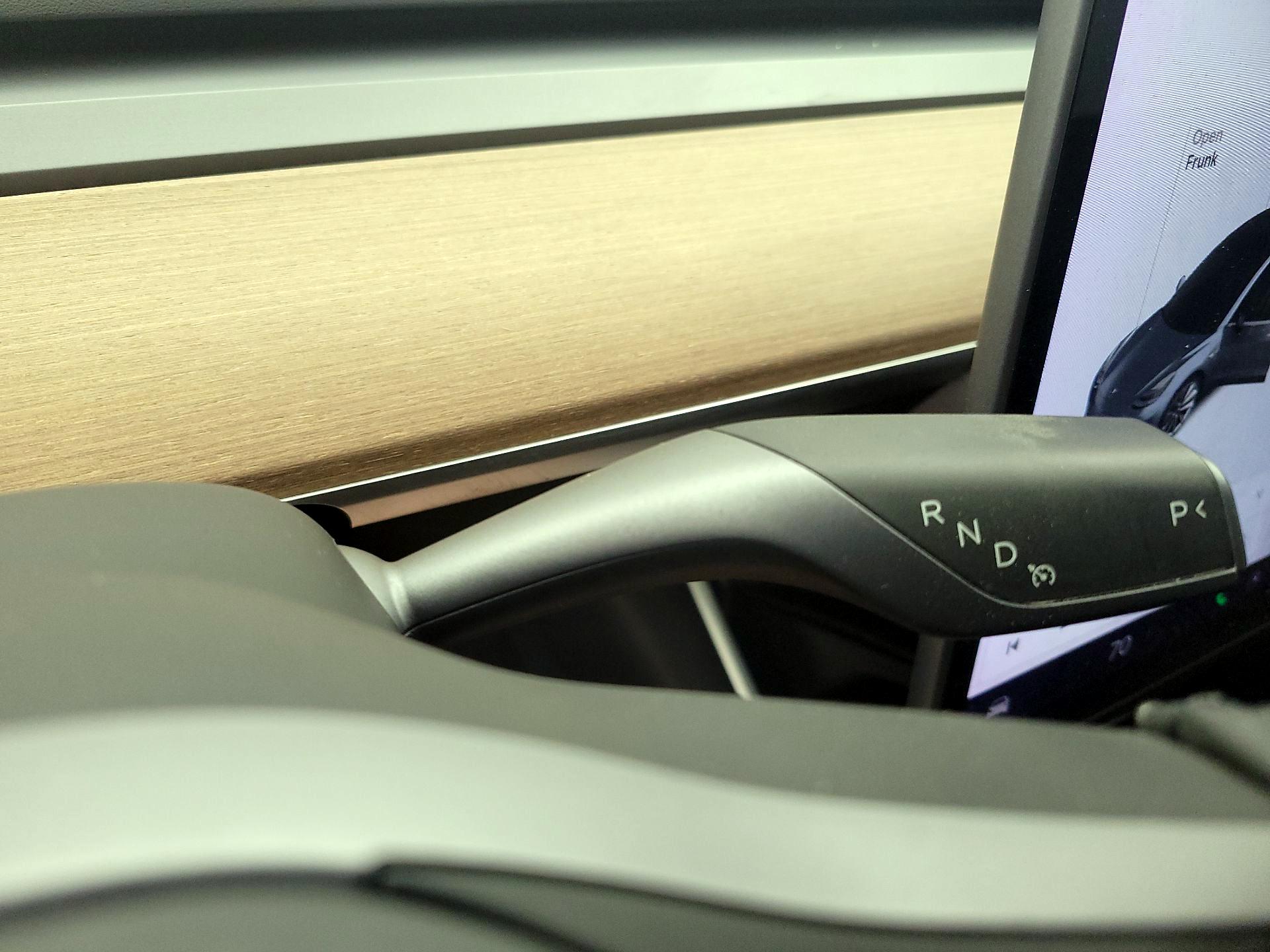 Thumbnail: 2020 Tesla Model 3 - 17