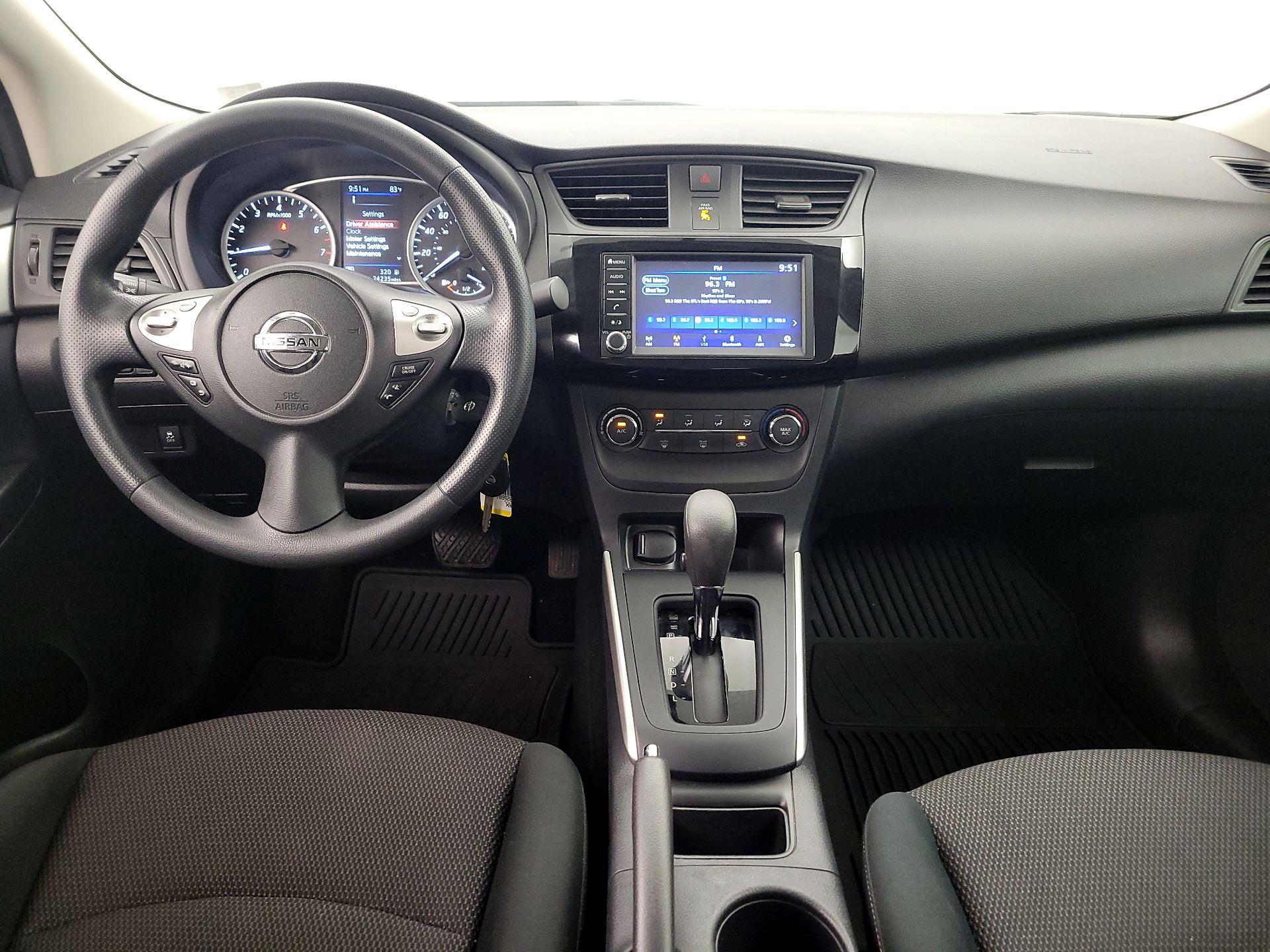 Thumbnail: 2019 Nissan Sentra - 9