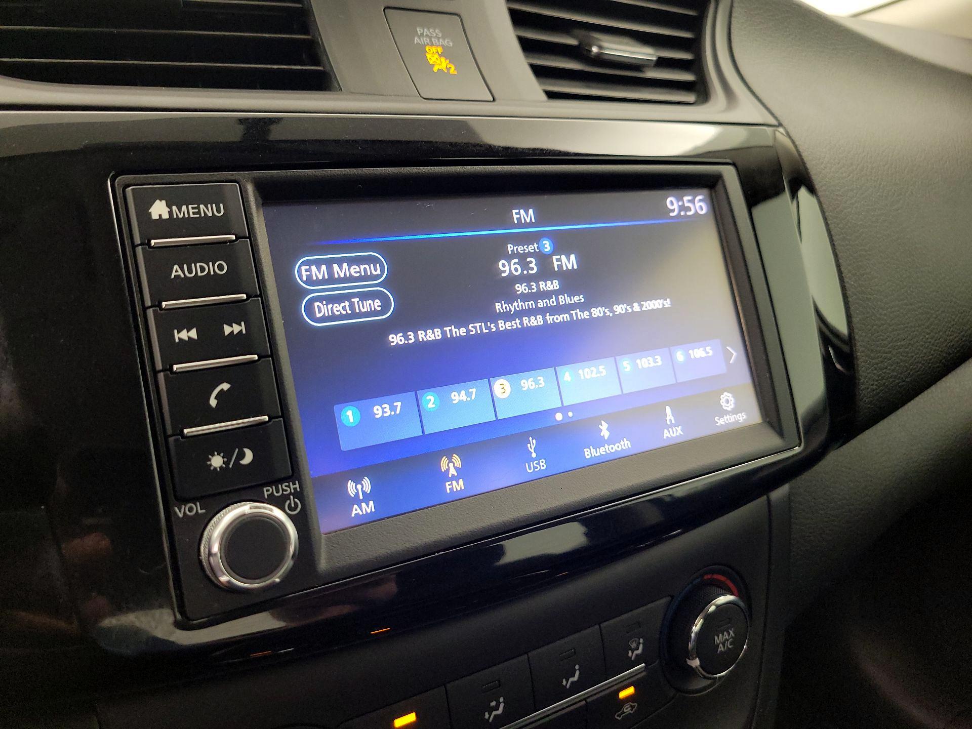 Thumbnail: 2019 Nissan Sentra - 15