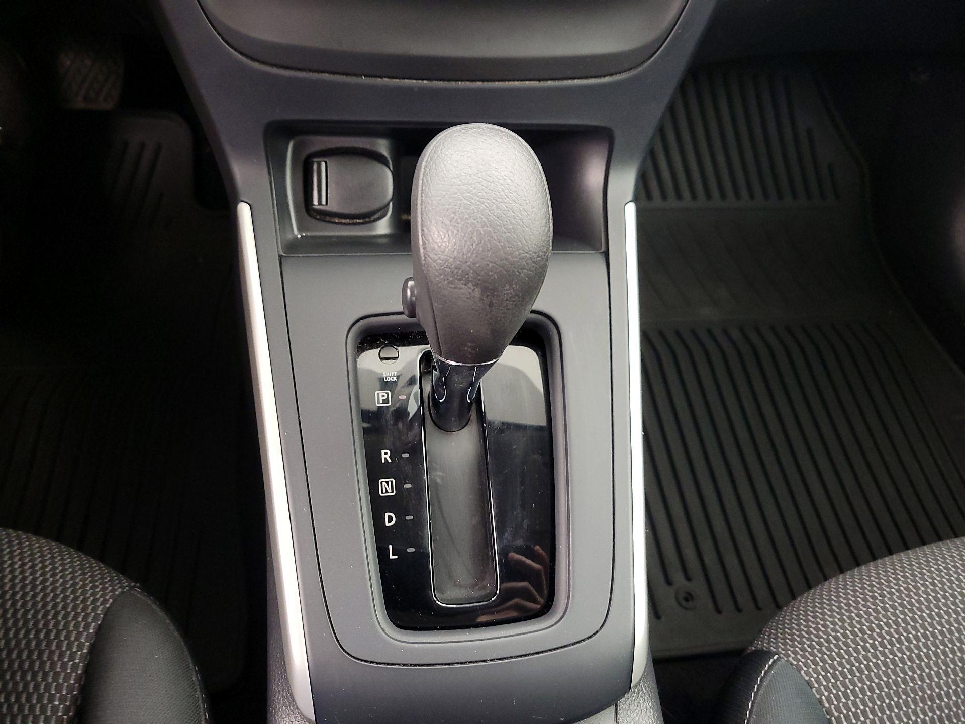 Thumbnail: 2019 Nissan Sentra - 17