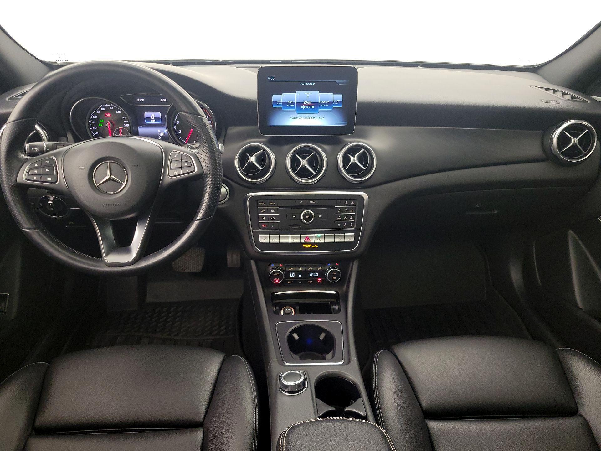Thumbnail: 2019 Mercedes-Benz GLA - 9
