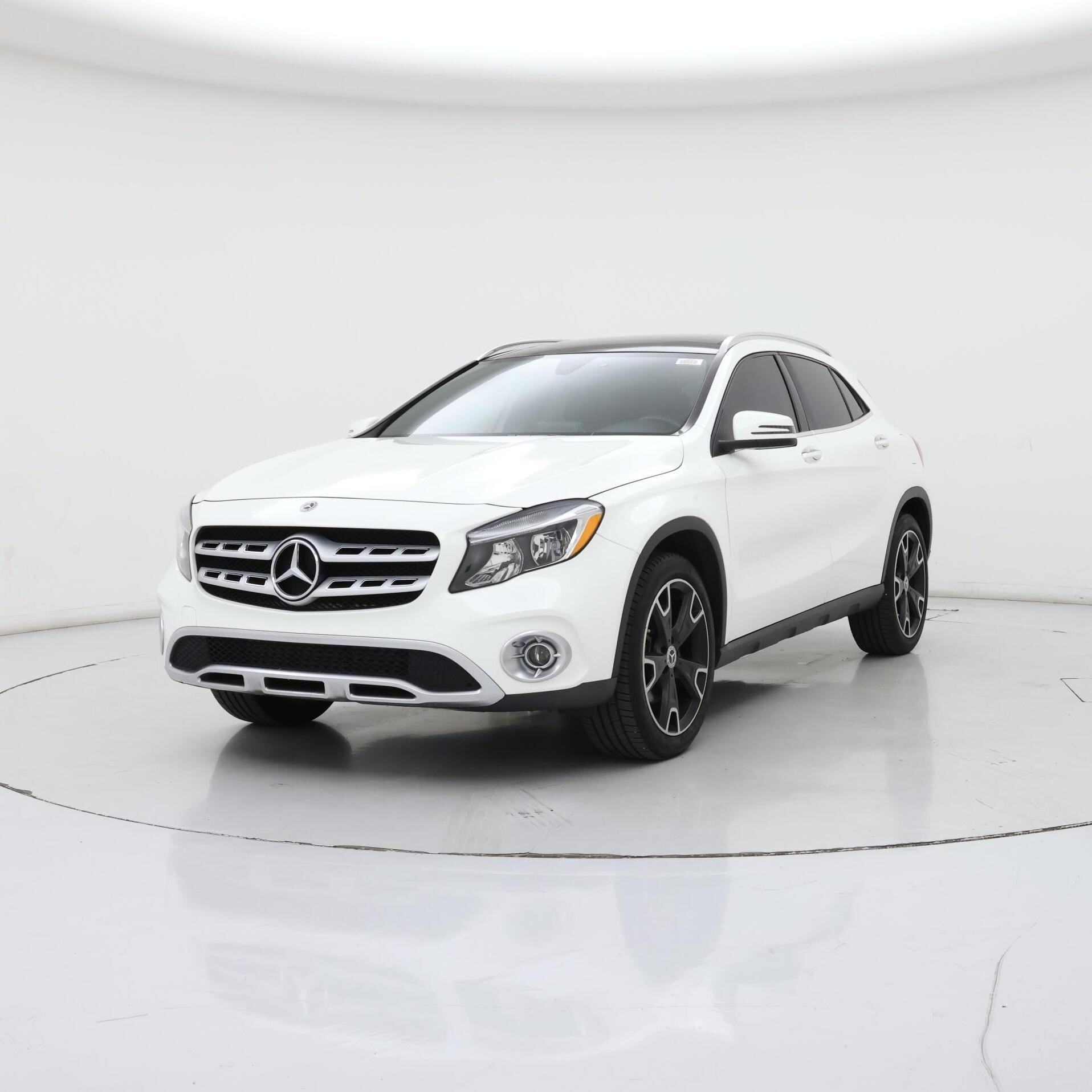 Thumbnail: 2019 Mercedes-Benz GLA - 4