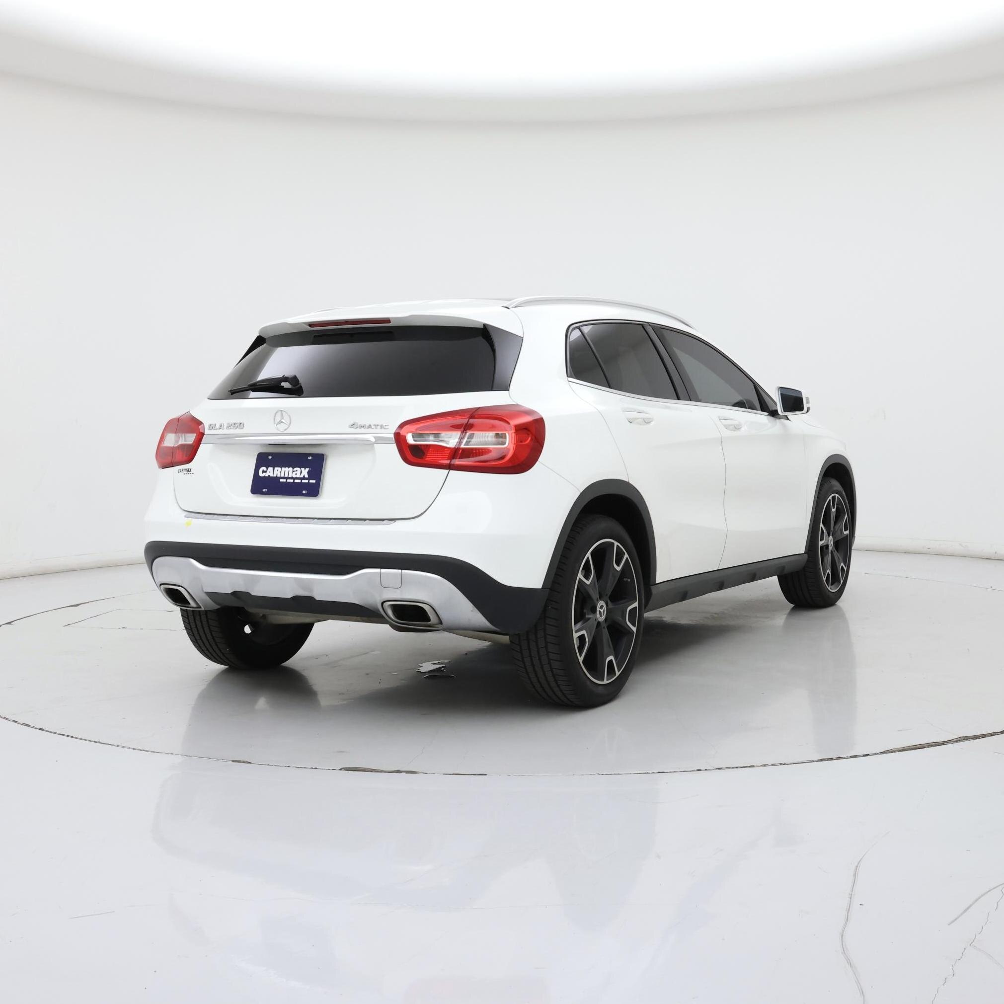 Thumbnail: 2019 Mercedes-Benz GLA - 8