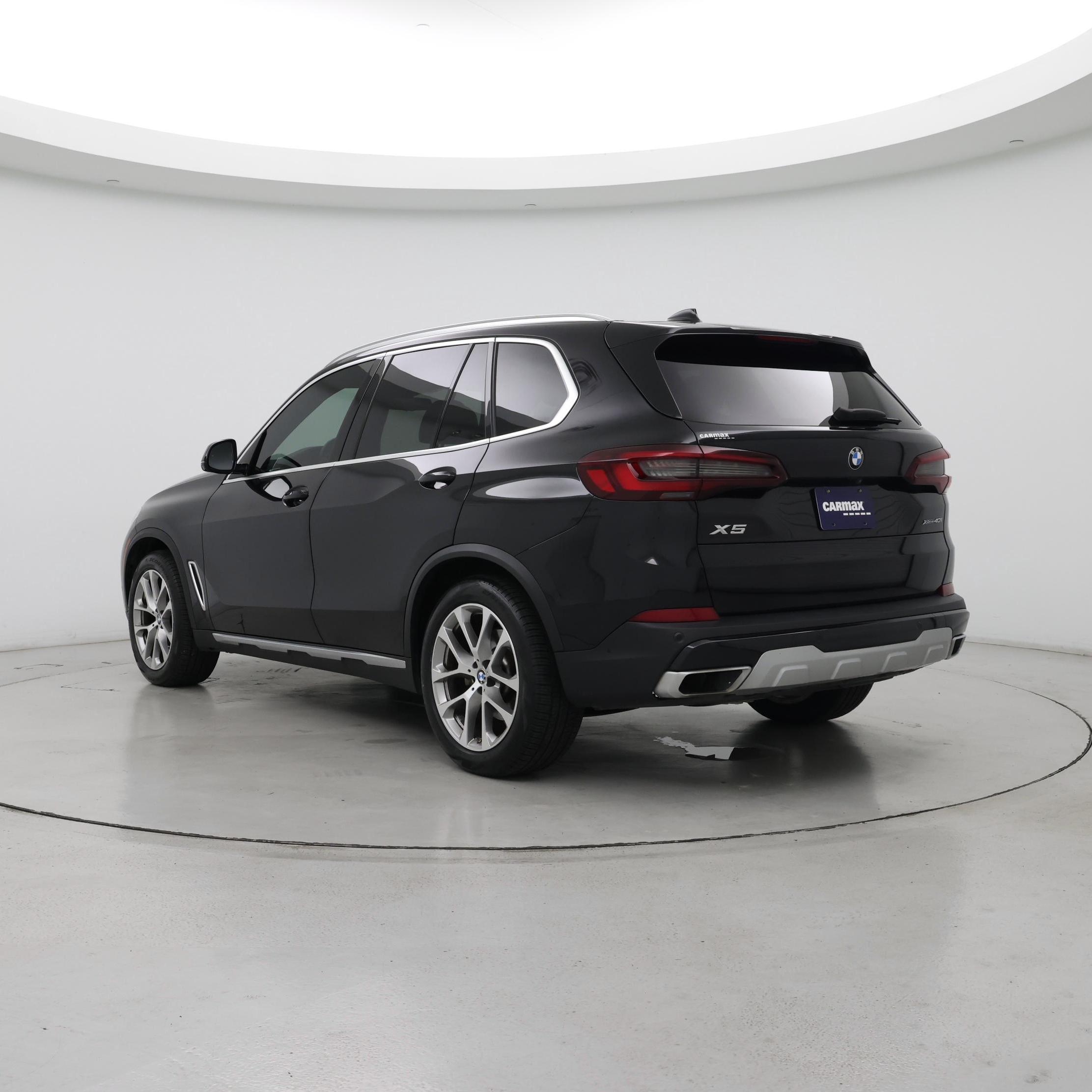 Thumbnail: 2022 BMW X5 - 2