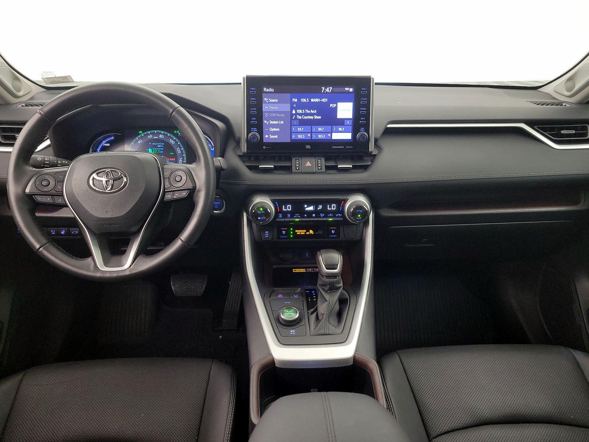 Thumbnail: 2022 Toyota RAV4 - 9