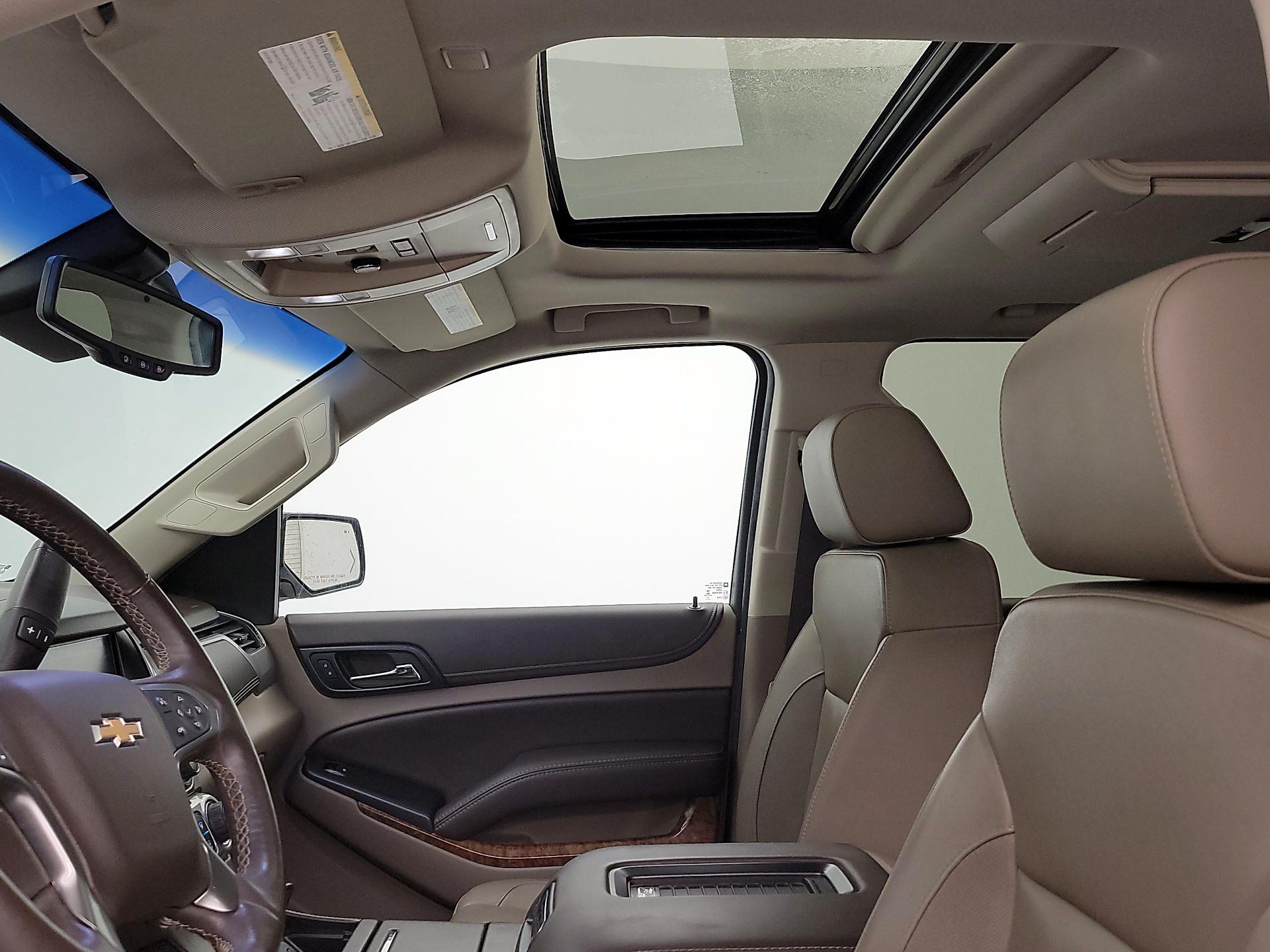 Thumbnail: 2017 Chevrolet Tahoe - 20