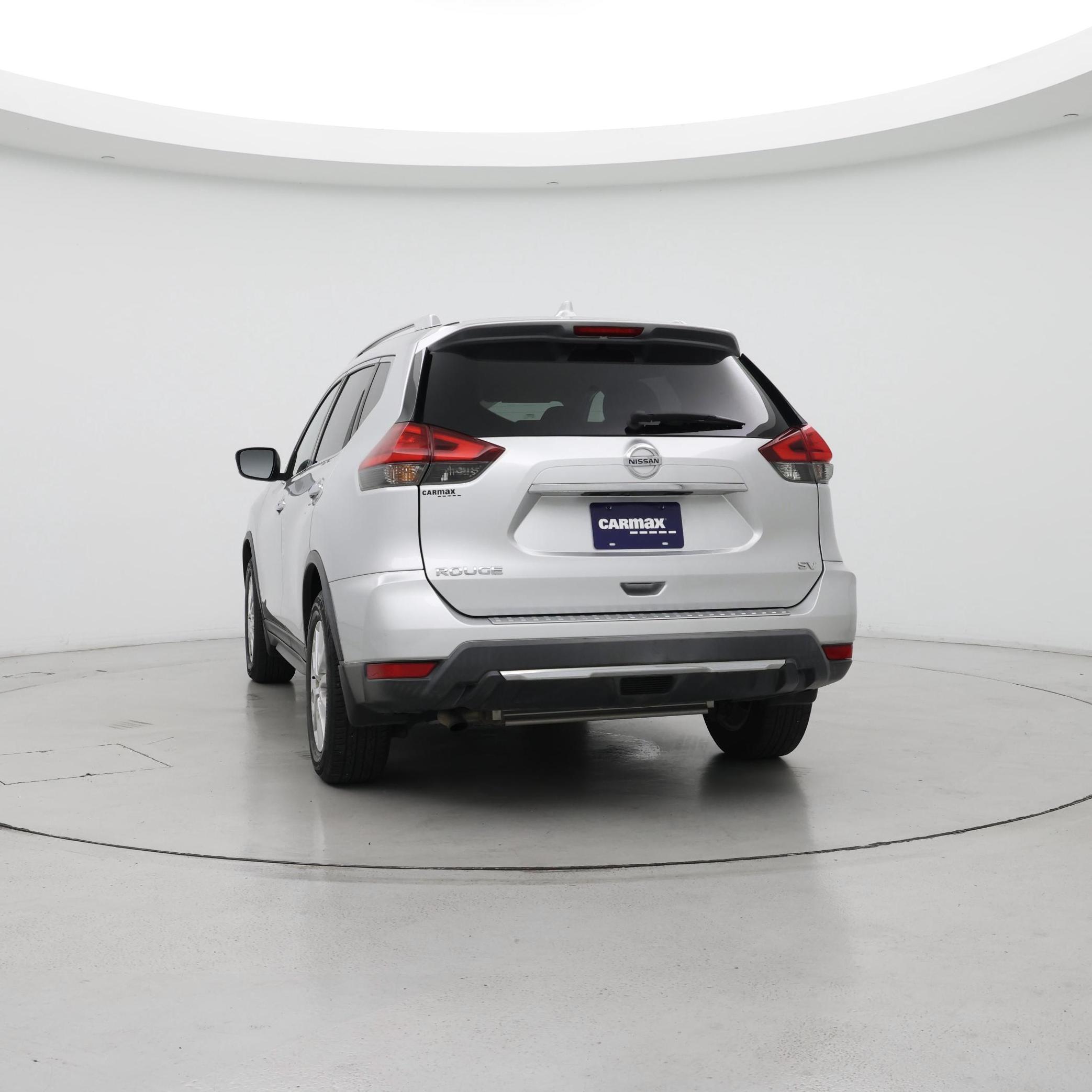 Thumbnail: 2017 Nissan Rogue - 6