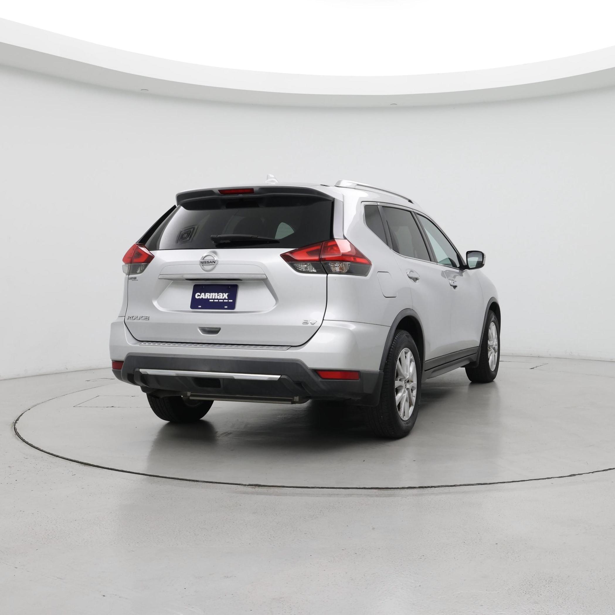 Thumbnail: 2017 Nissan Rogue - 8