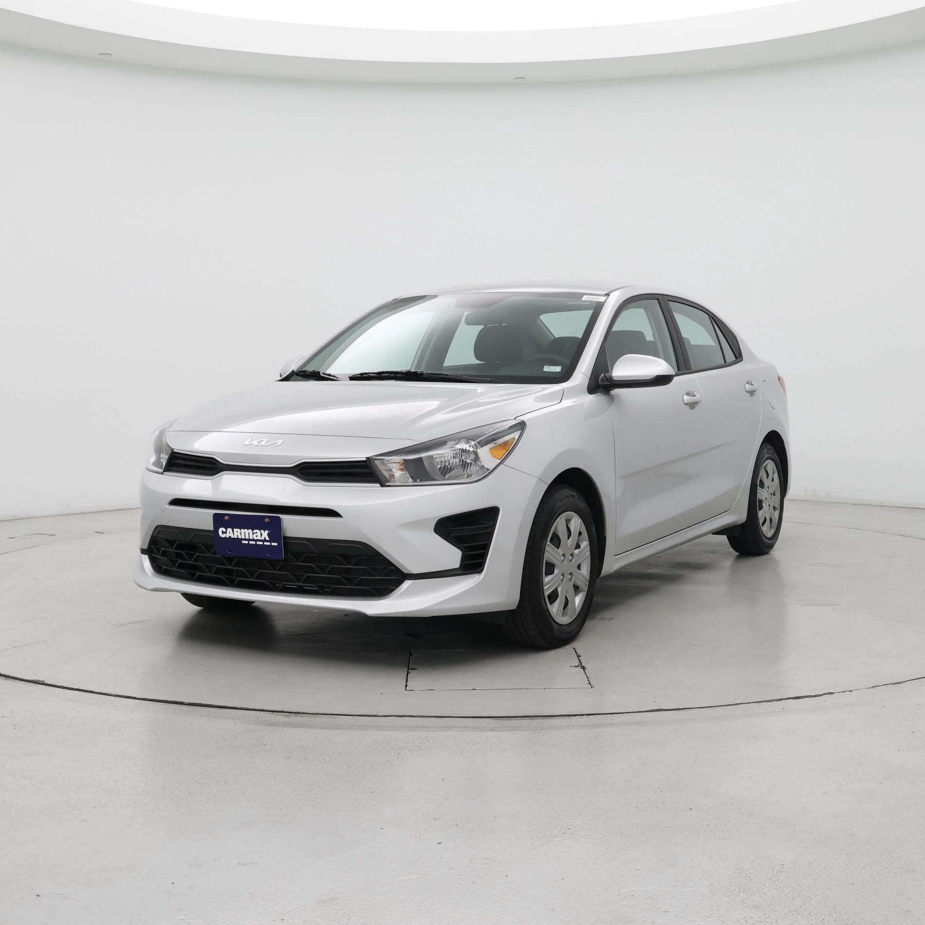 Thumbnail: 2023 Kia Rio - 4