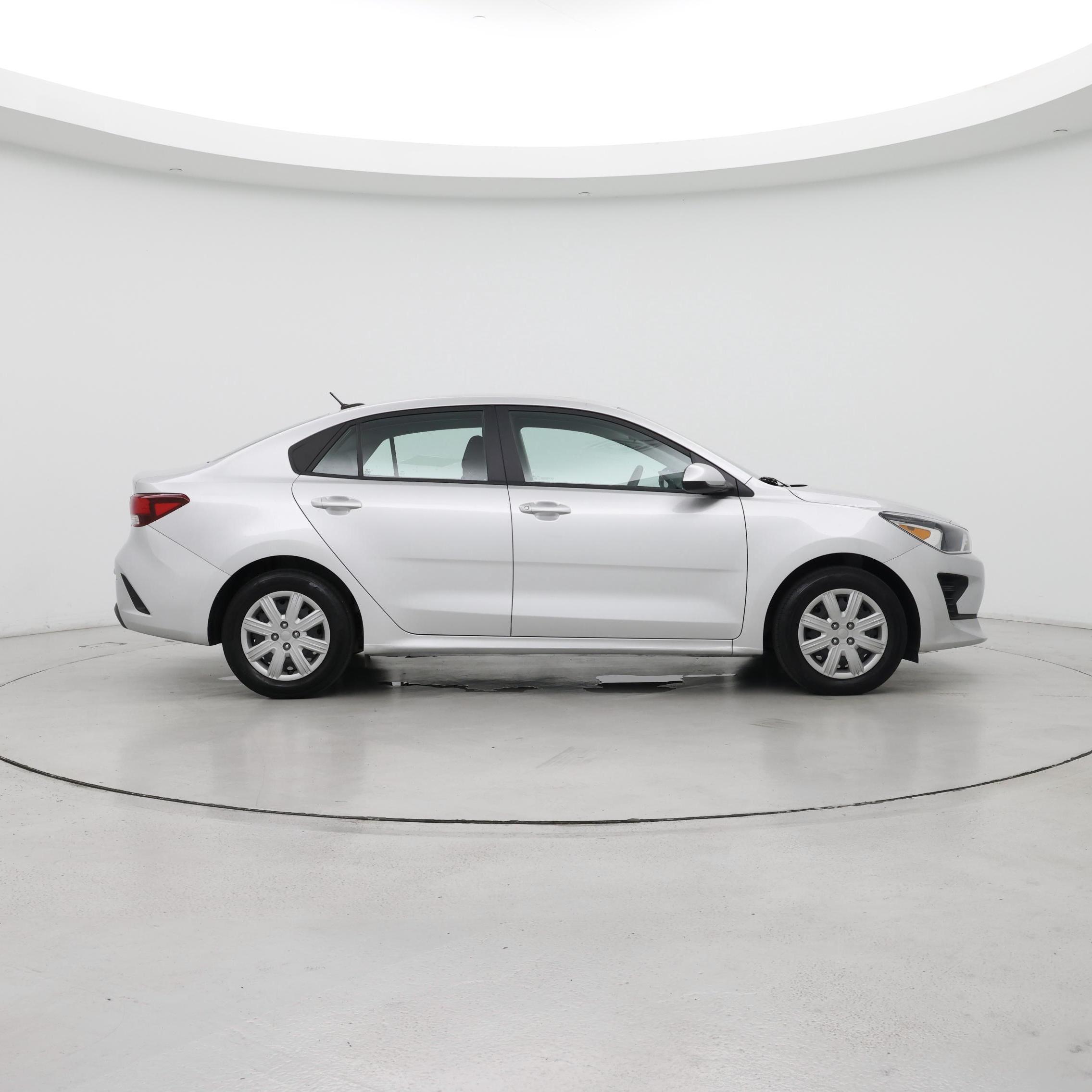 Thumbnail: 2023 Kia Rio - 7