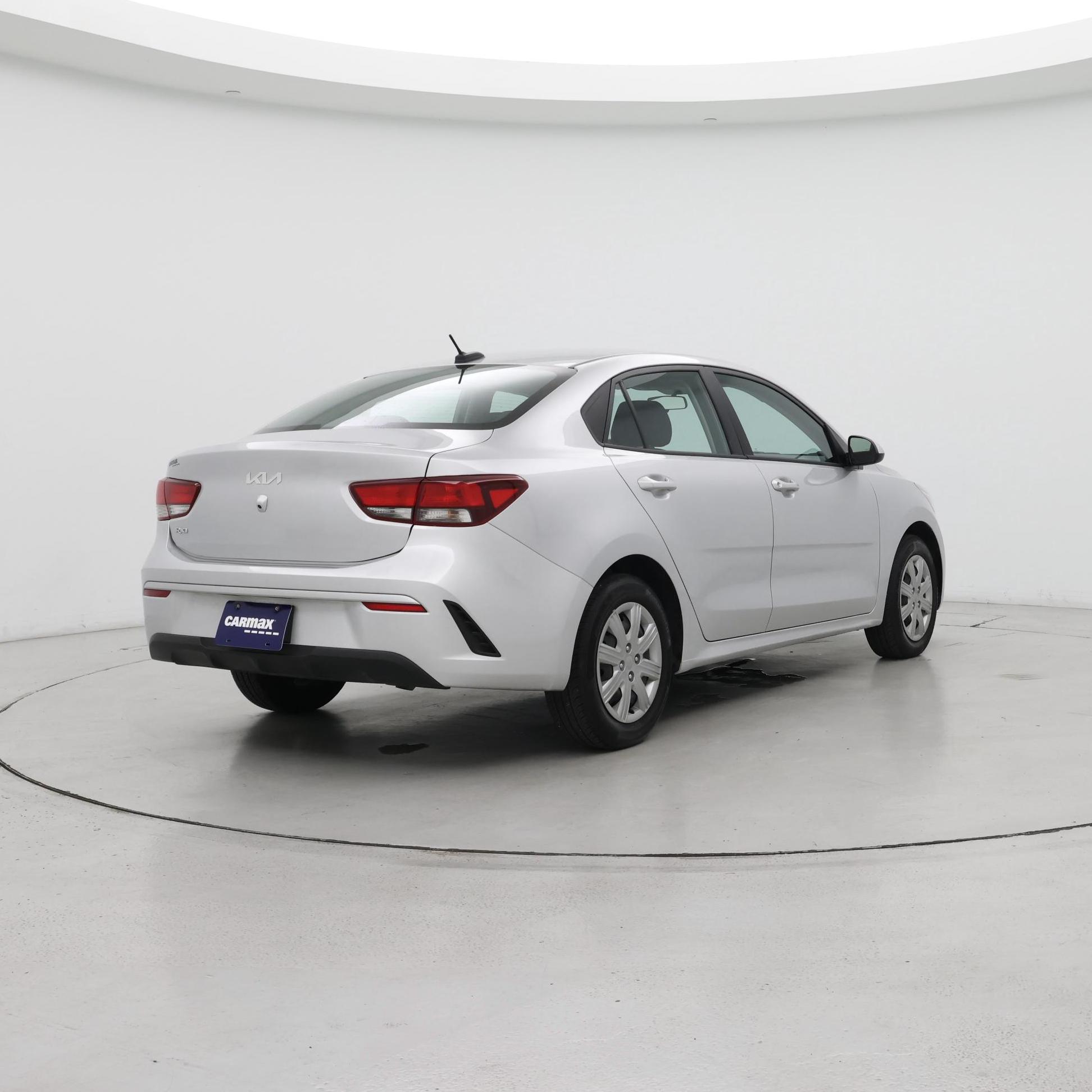 Thumbnail: 2023 Kia Rio - 8