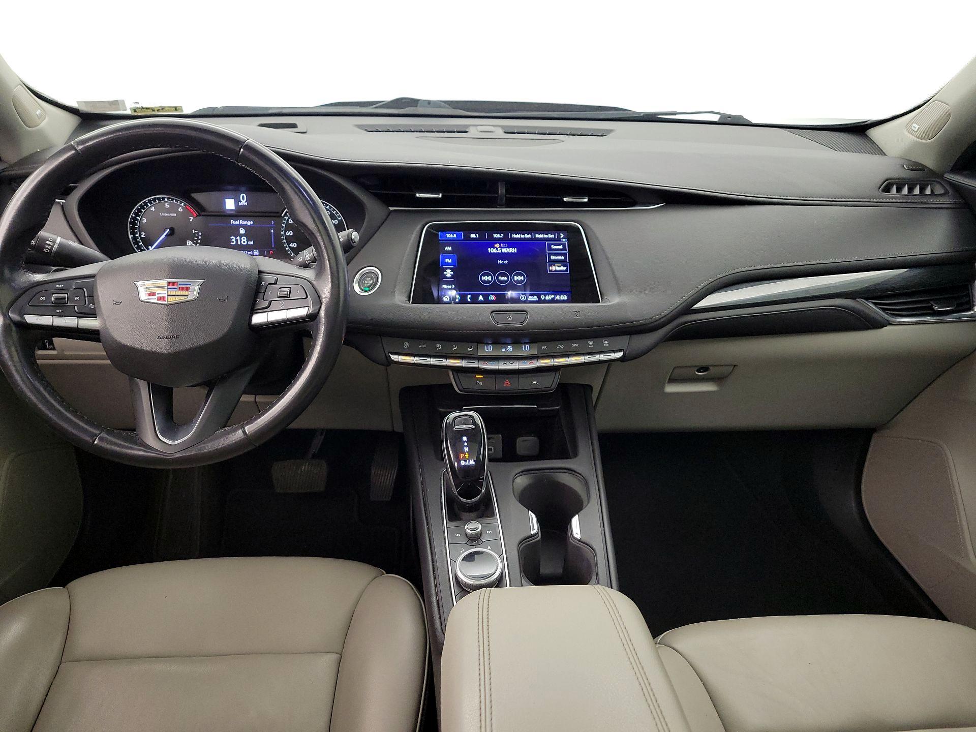 Thumbnail: 2020 Cadillac XT4 - 9