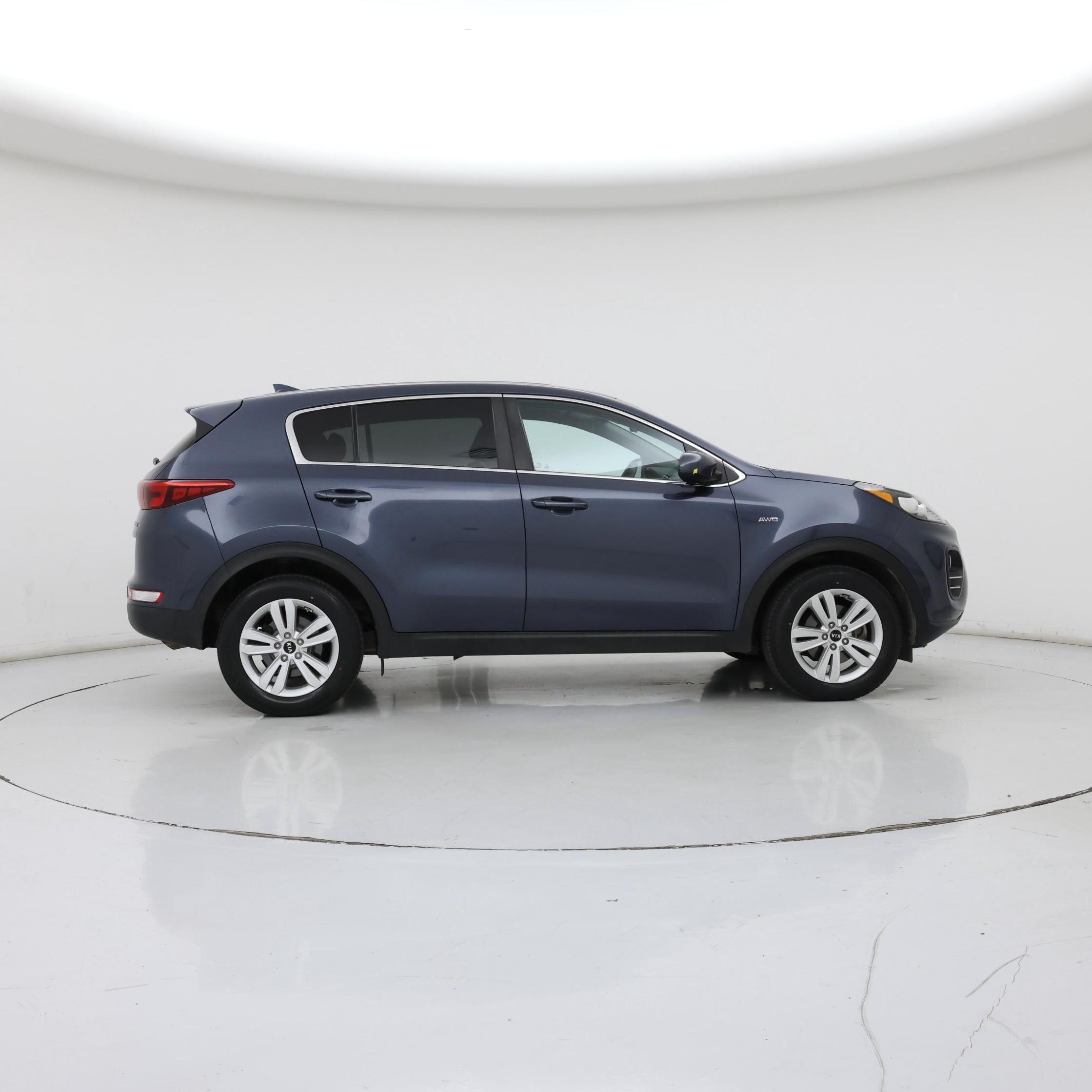Thumbnail: 2017 Kia Sportage - 7