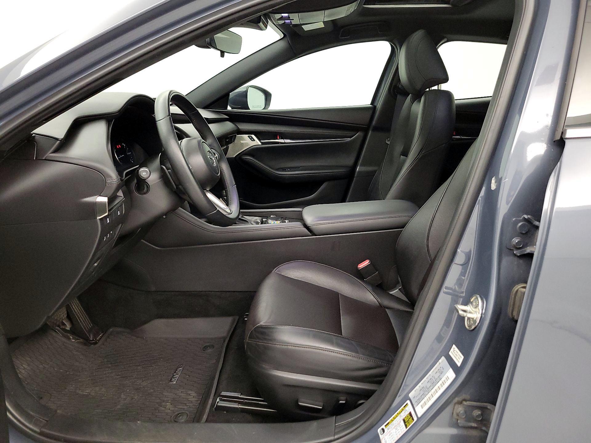 Thumbnail: 2021 Mazda Mazda3 - 11