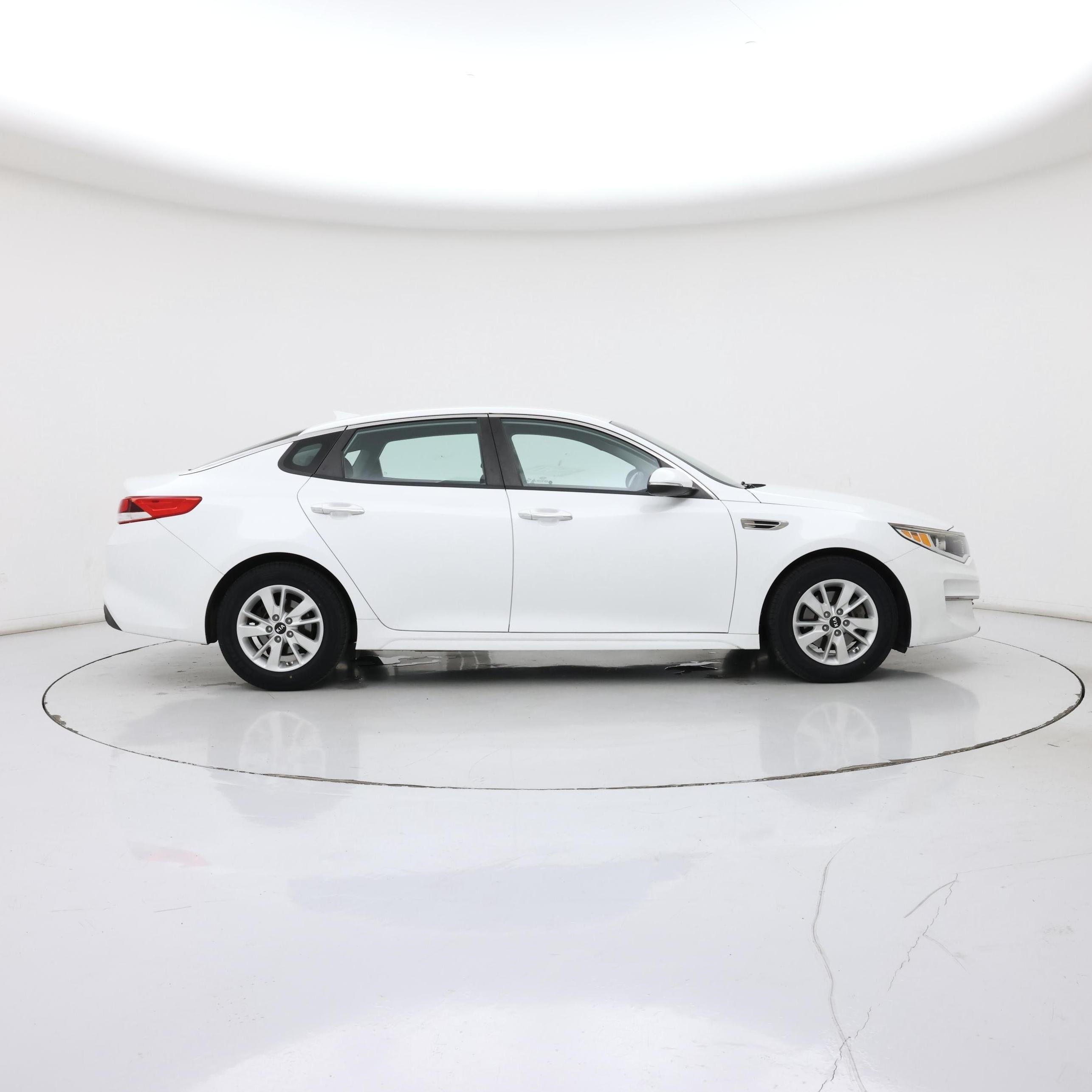 Thumbnail: 2018 Kia Optima - 7